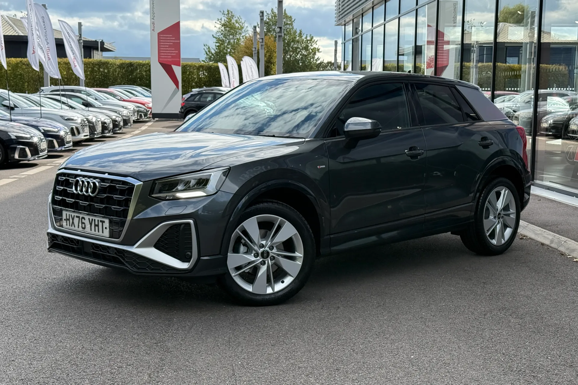 Audi Q2 thumbnail image number 5