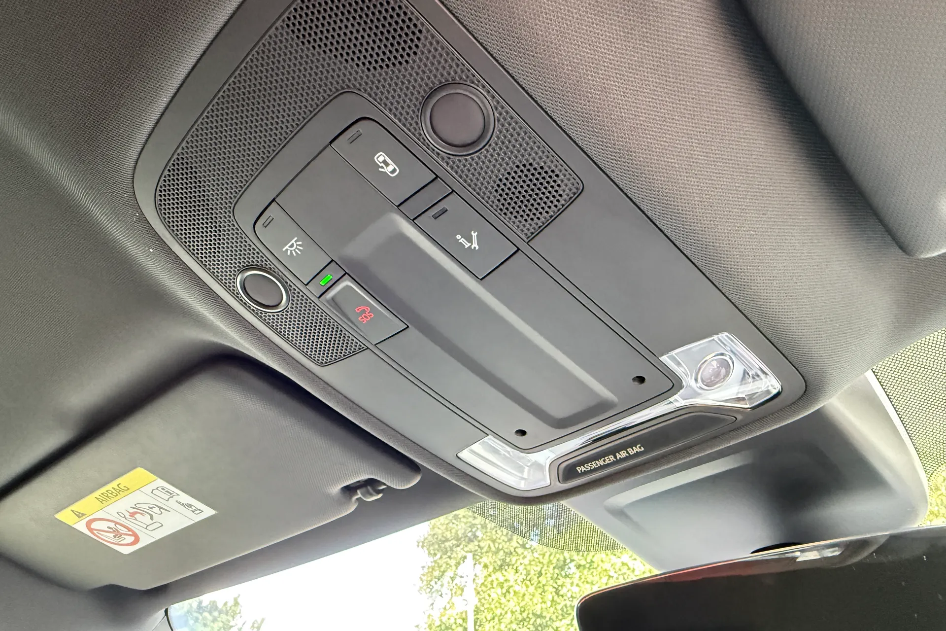 Audi Q2 thumbnail image number 43
