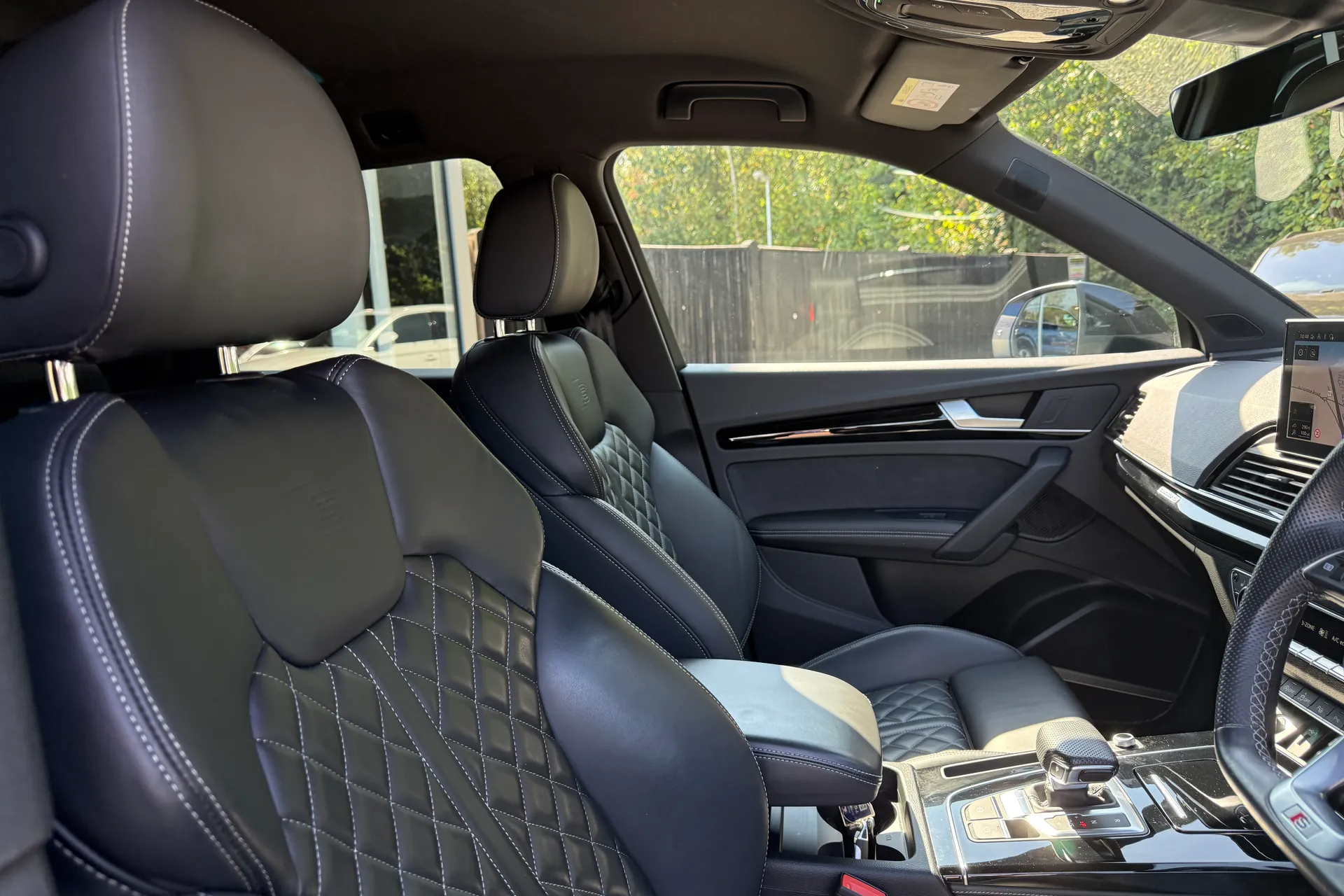 Audi Q5 thumbnail image number 32