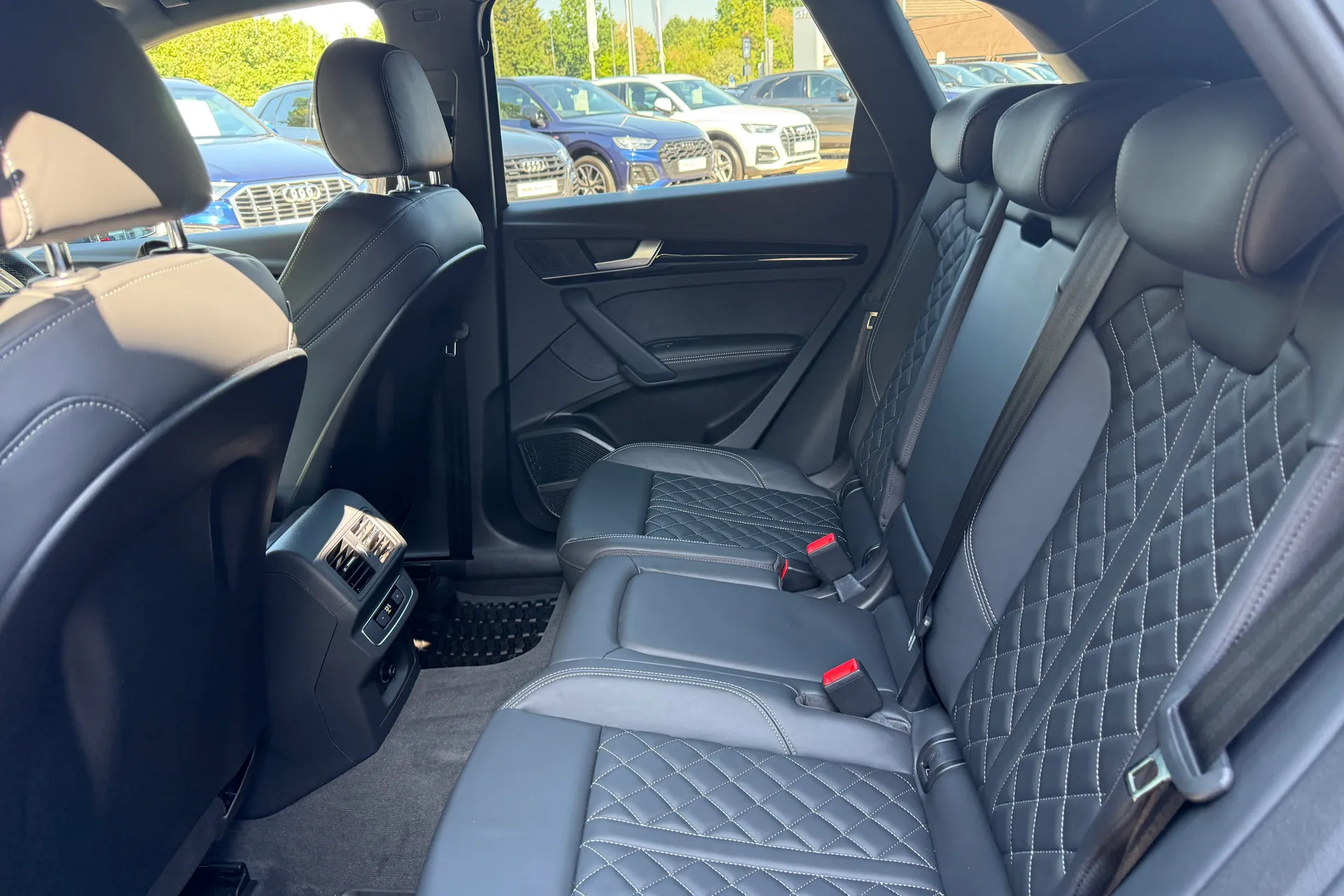Audi Q5 thumbnail image number 53