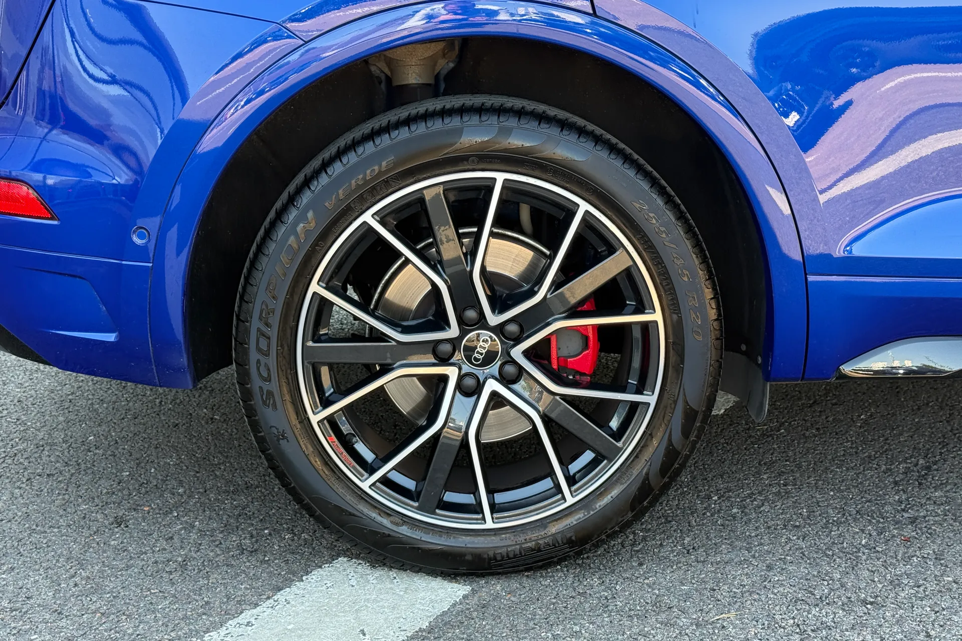 Audi Q5 thumbnail image number 34