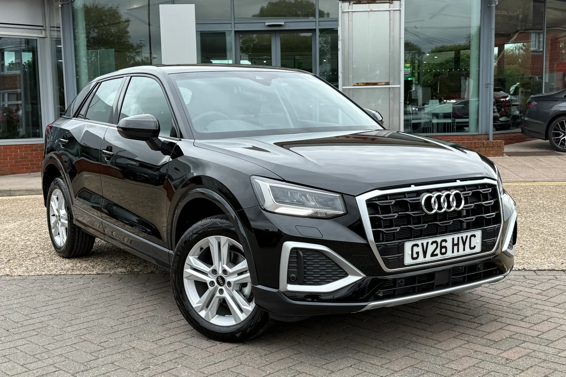 Audi Q2 thumbnail image number 21