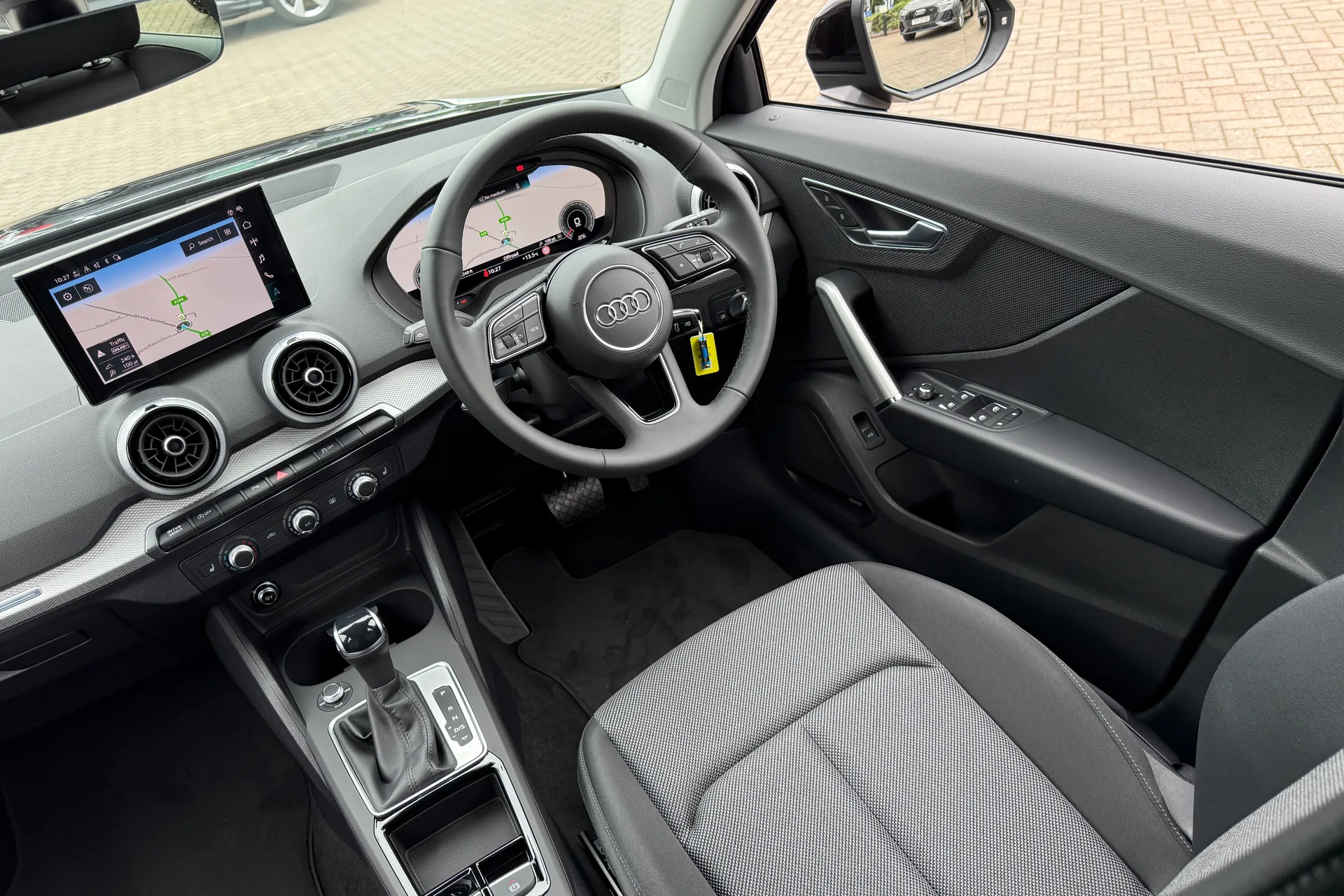 Audi Q2 thumbnail image number 39