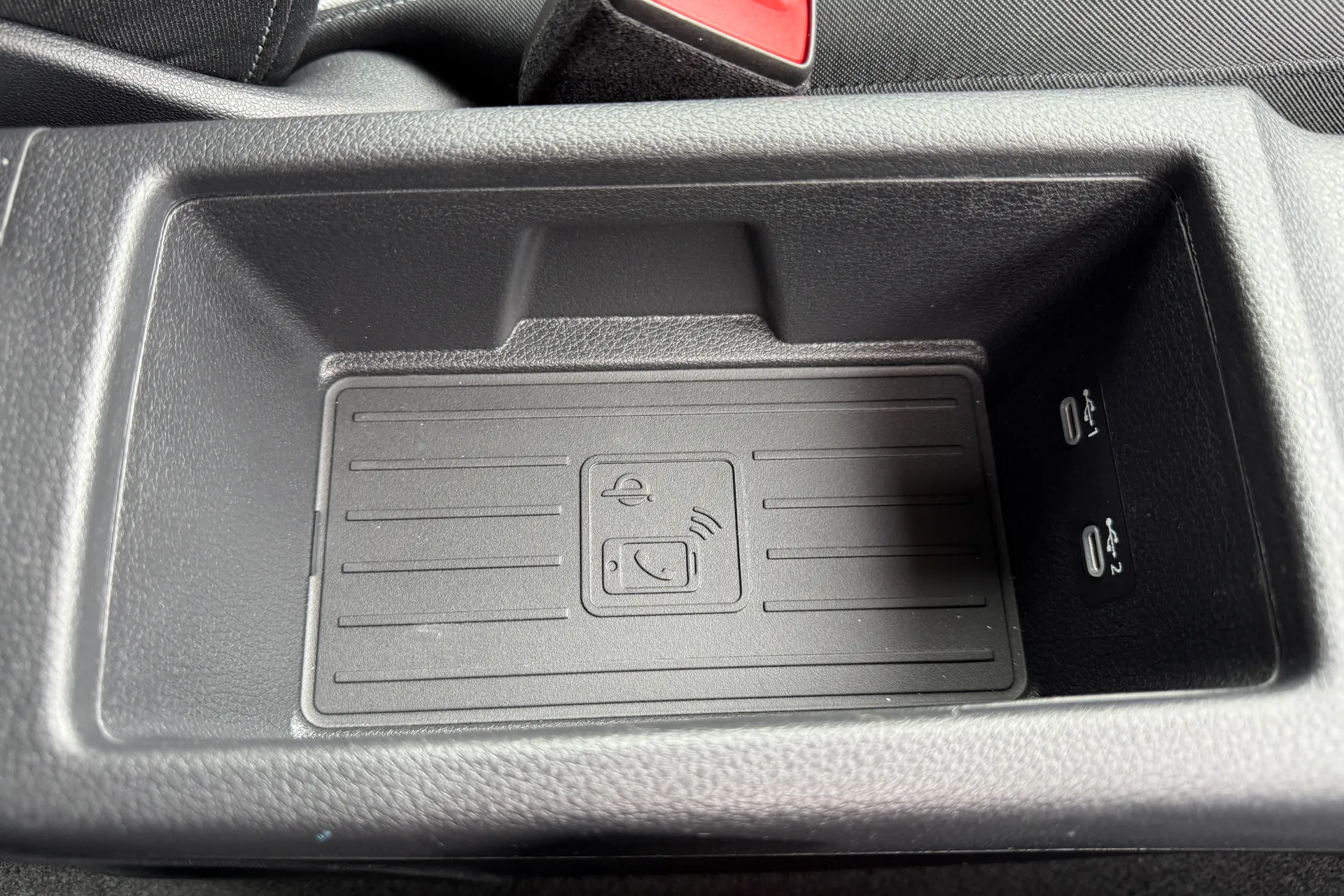 Audi Q2 thumbnail image number 15