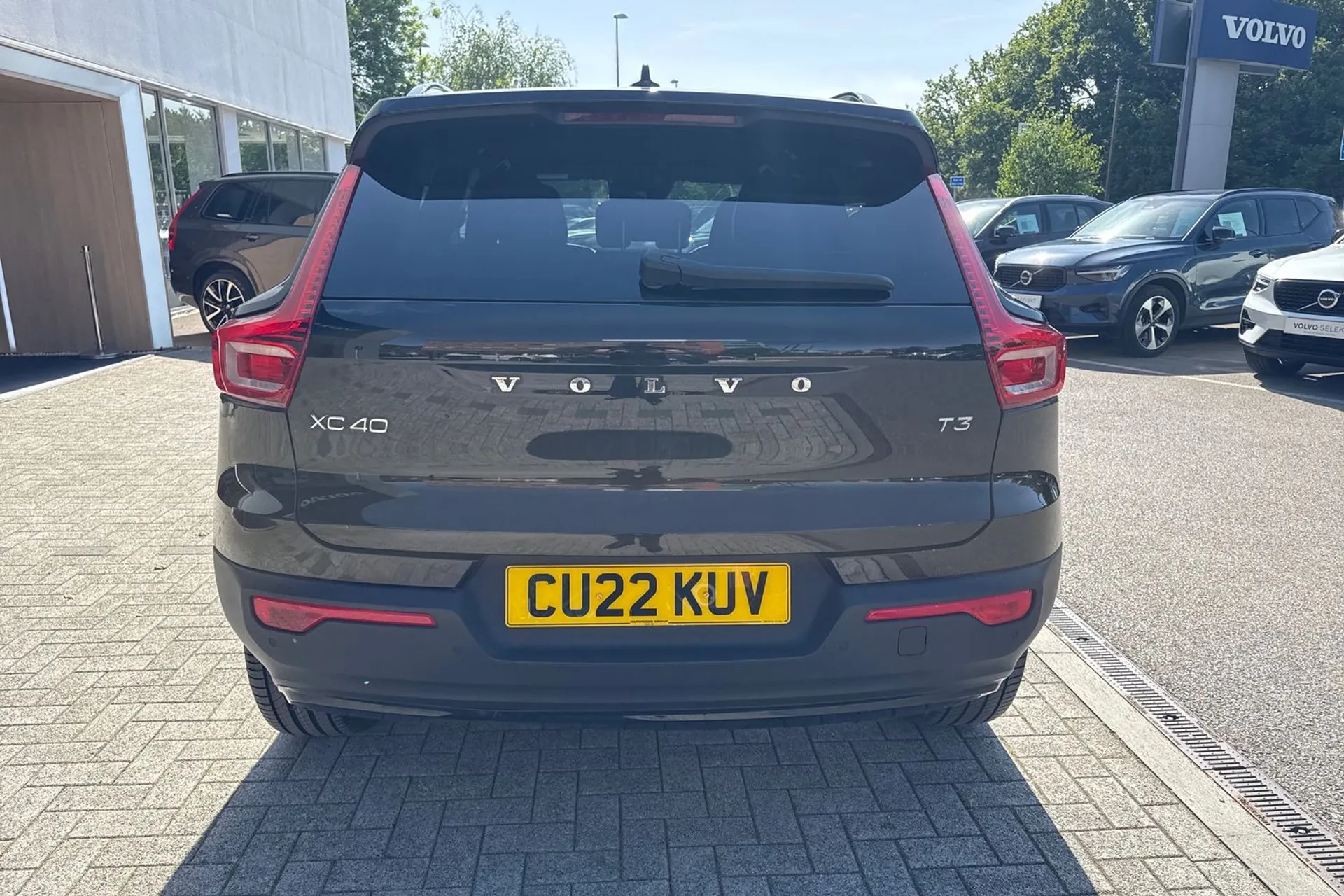 Volvo XC40 thumbnail image number 8