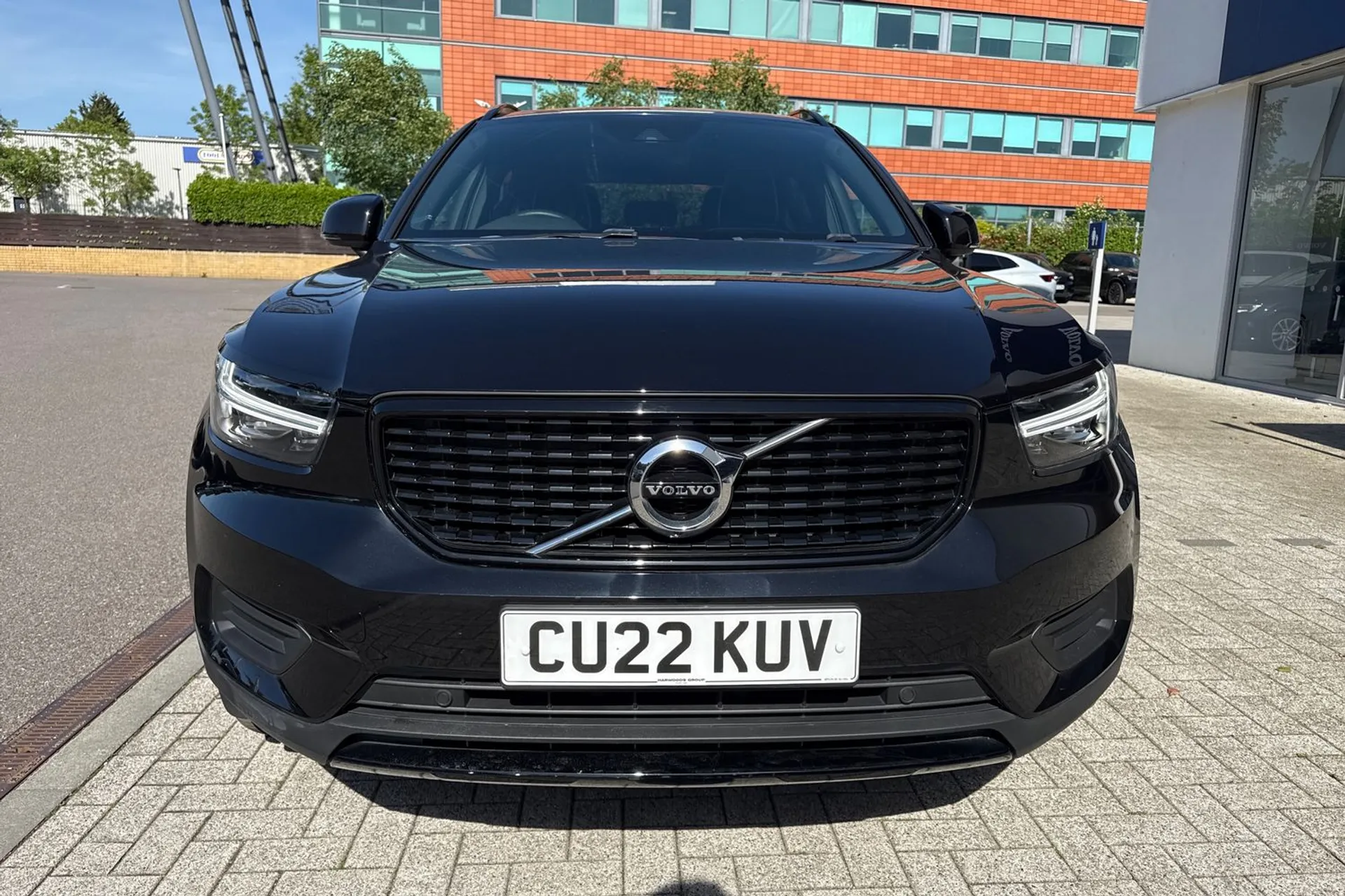 Volvo XC40 thumbnail image number 12