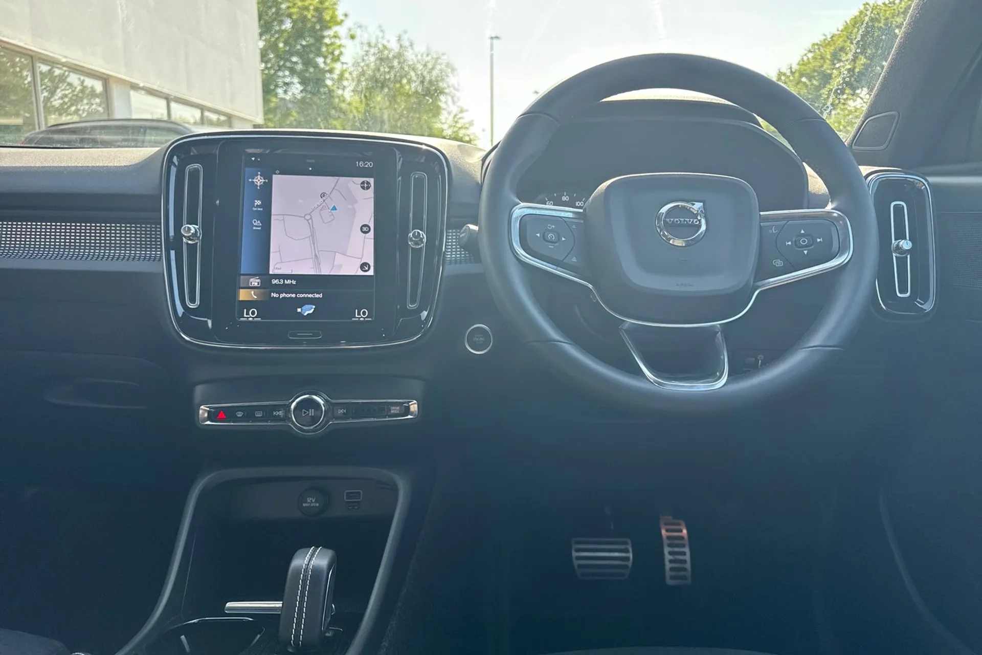 Volvo XC40 thumbnail image number 33