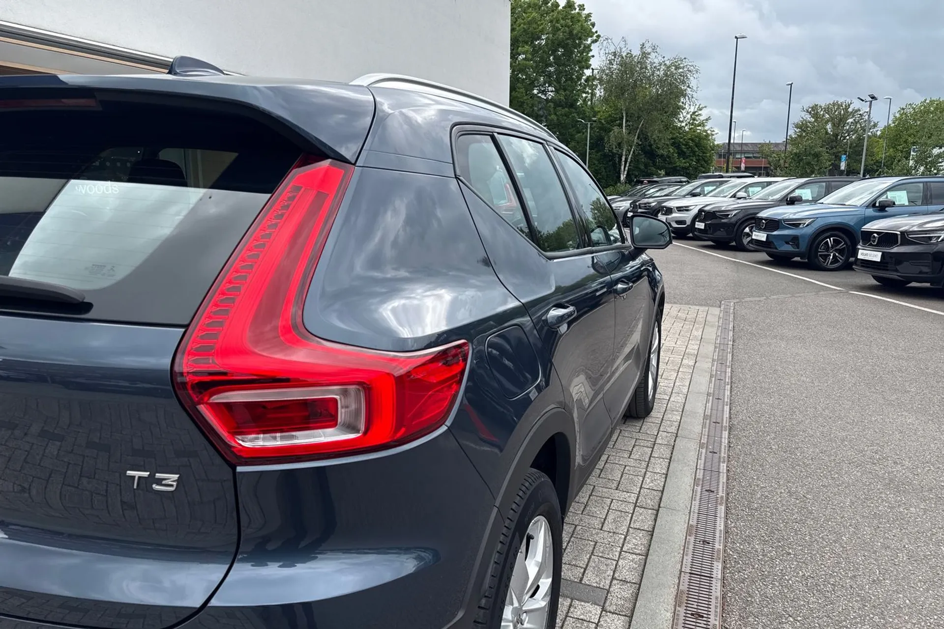 Volvo XC40 thumbnail image number 15
