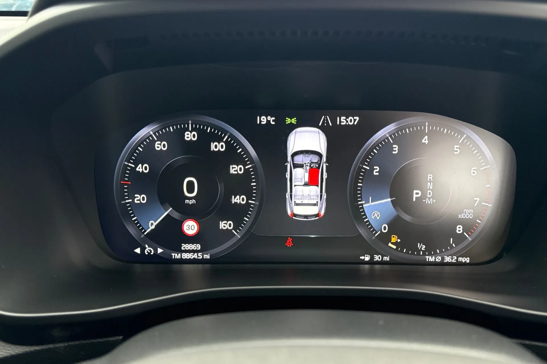 Volvo XC40 thumbnail image number 42