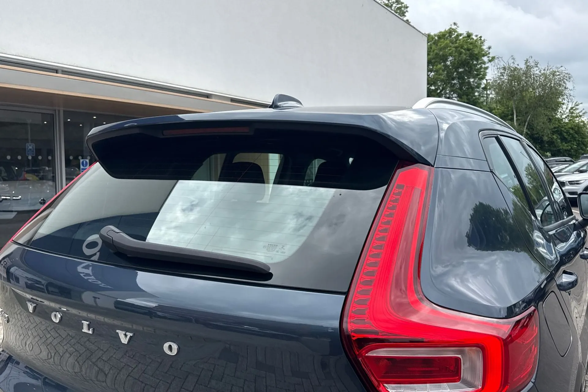 Volvo XC40 thumbnail image number 16
