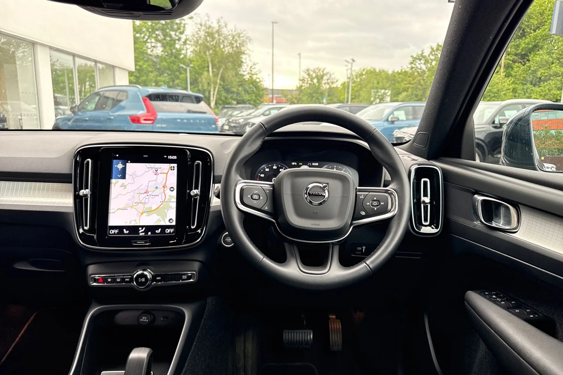 Volvo XC40 thumbnail image number 34