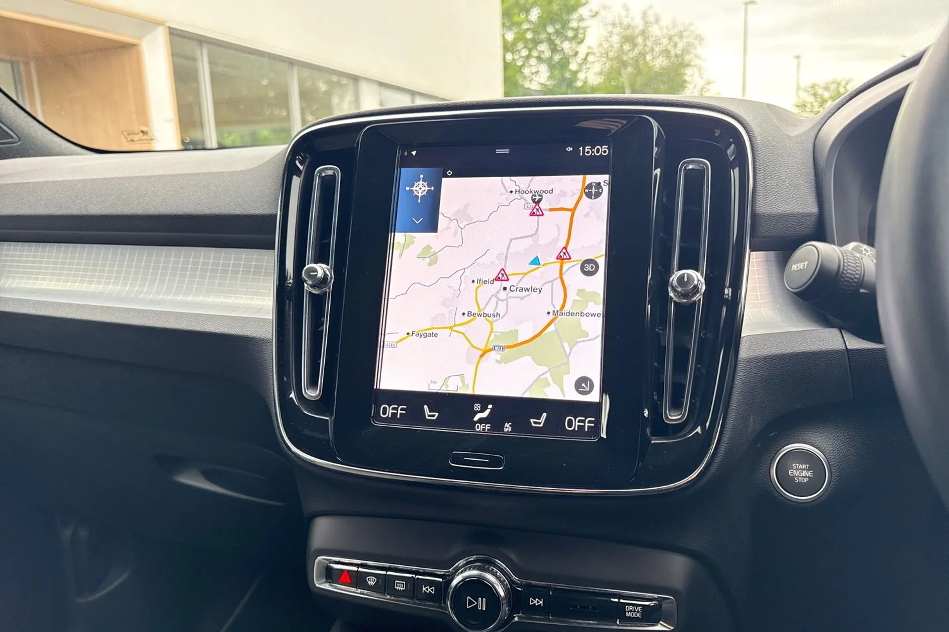 Volvo XC40 thumbnail image number 5