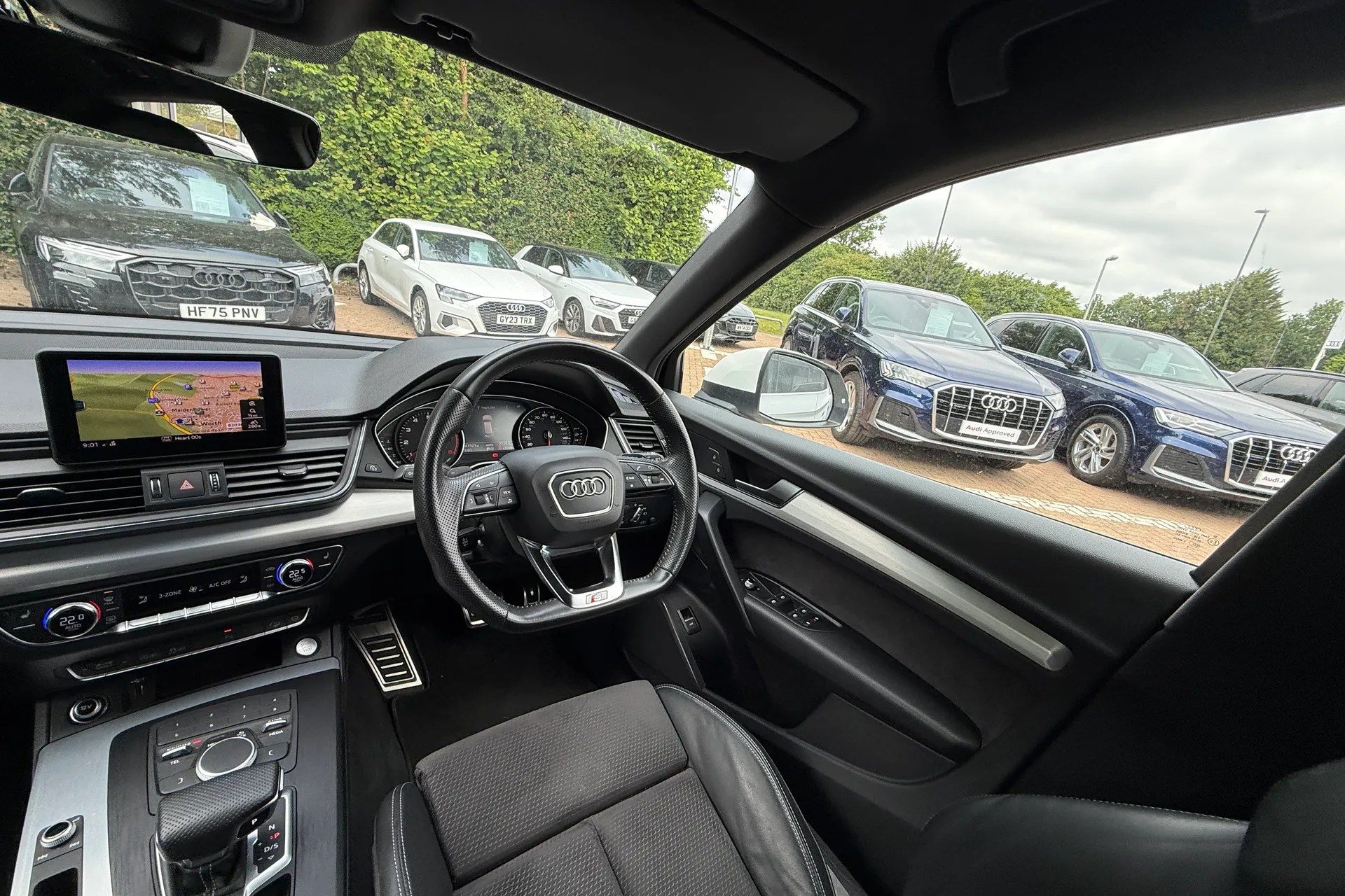 Audi Q5 thumbnail image number 33