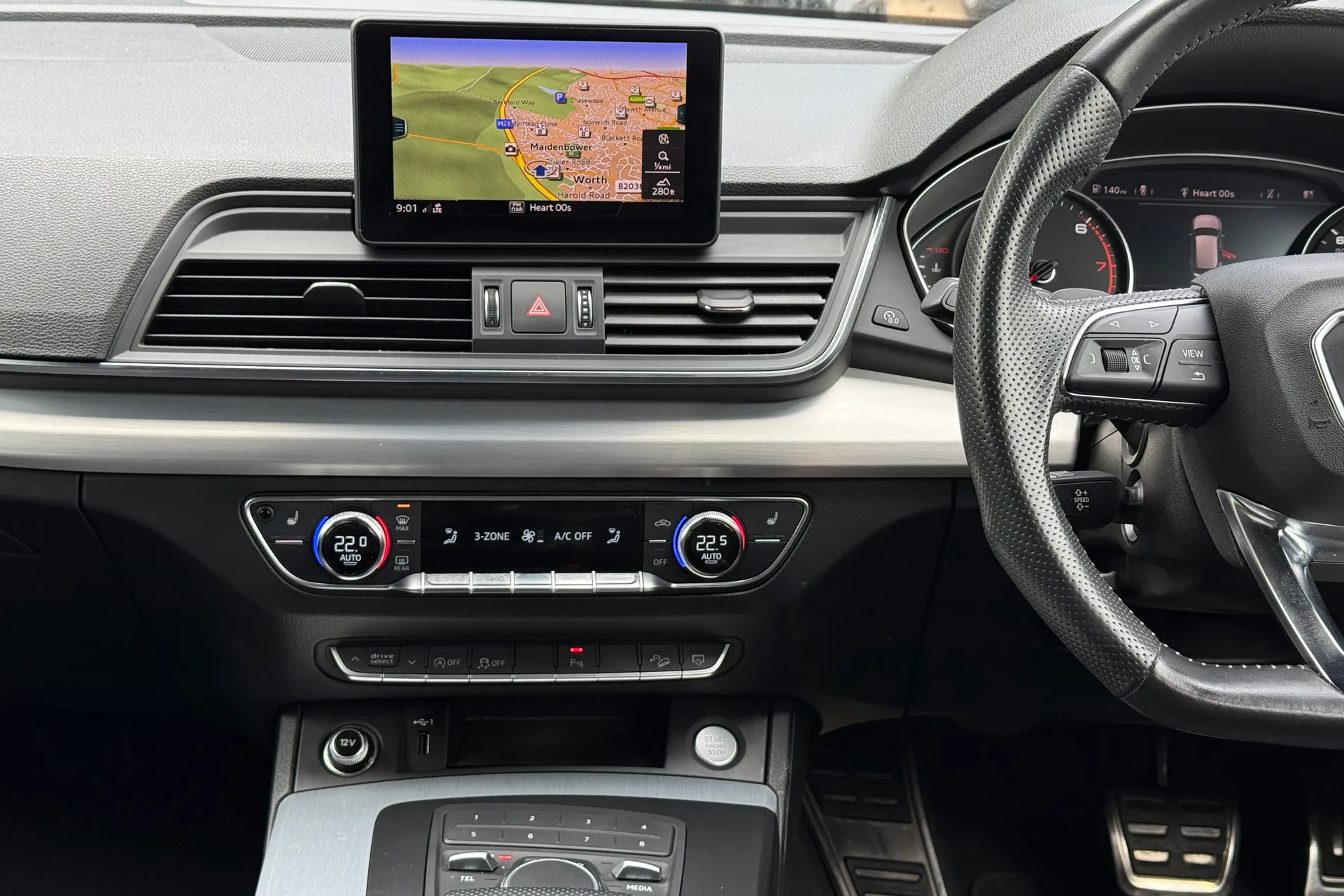 Audi Q5 thumbnail image number 34