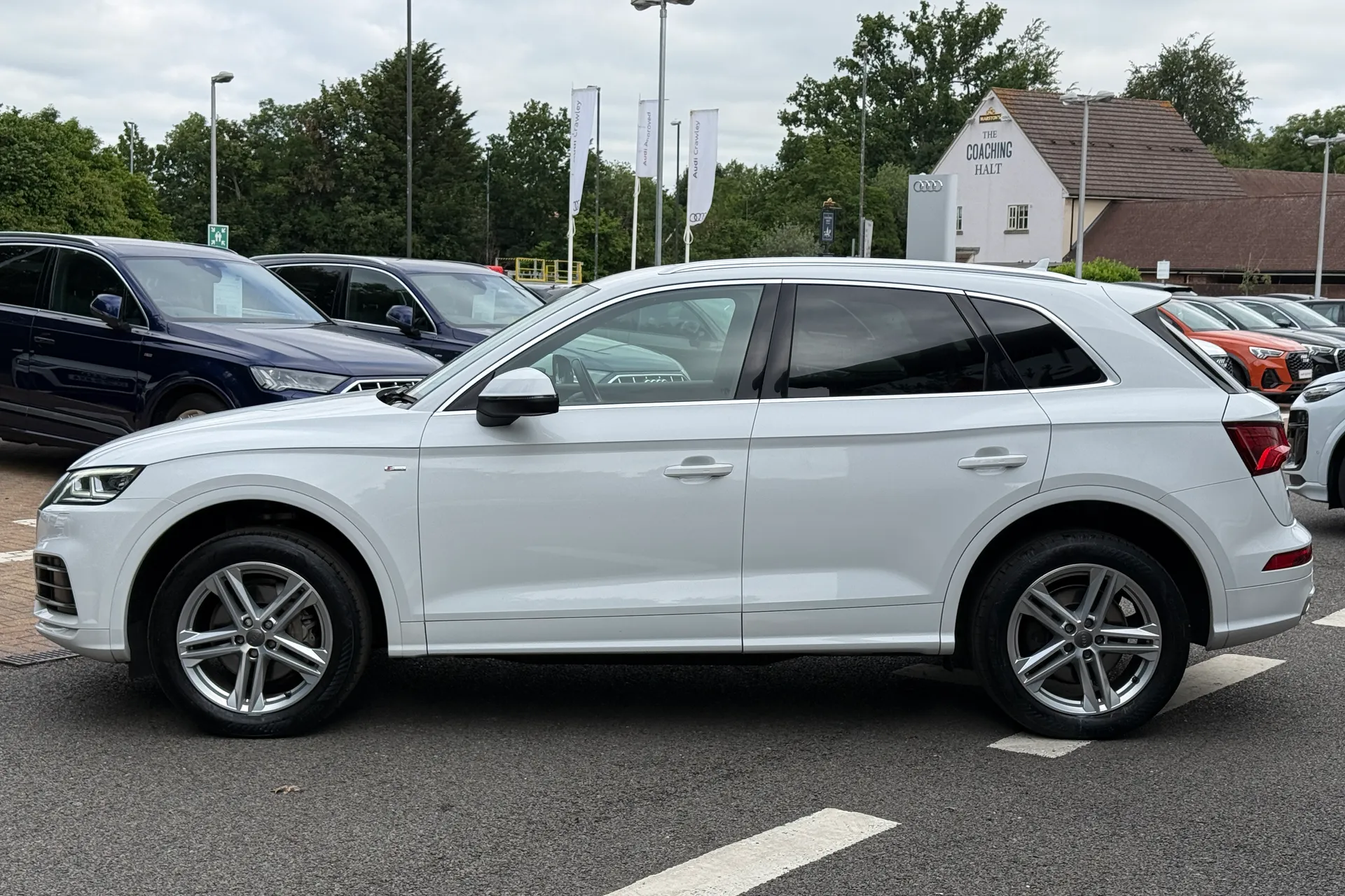 Audi Q5 thumbnail image number 43