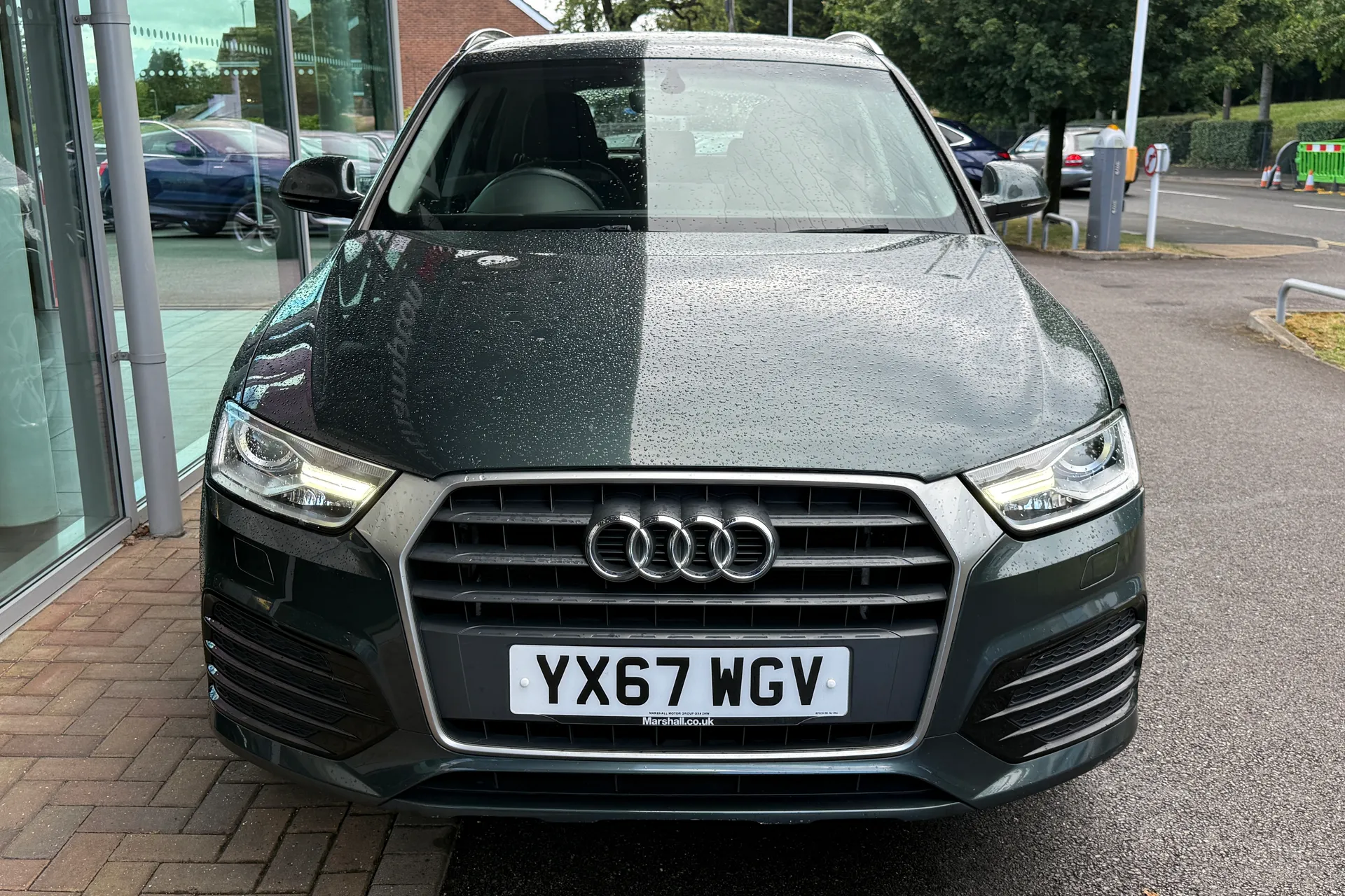 Audi Q3 thumbnail image number 53