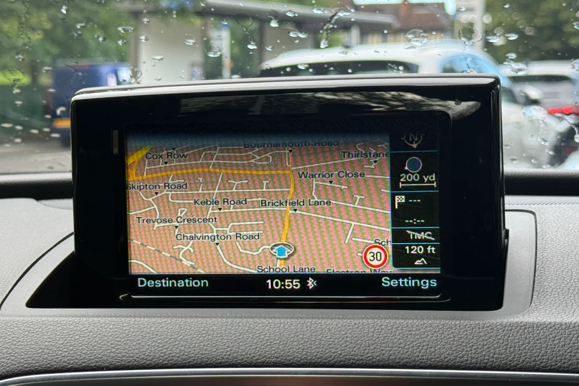 Audi Q3 thumbnail image number 4