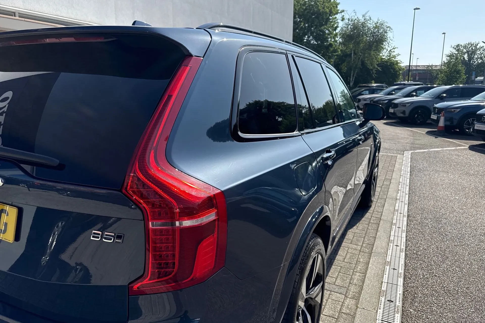 Volvo XC90 thumbnail image number 16