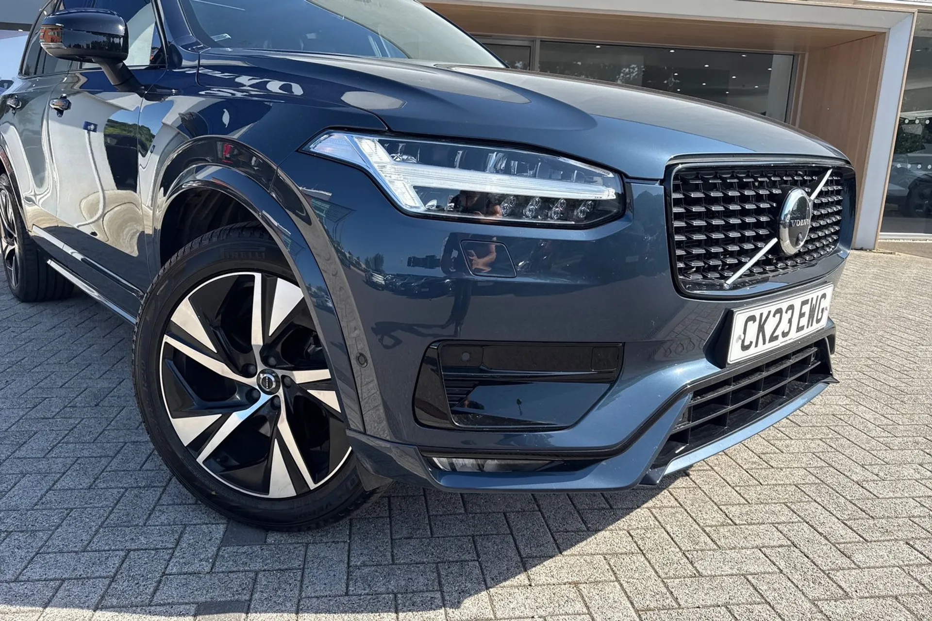 Volvo XC90 thumbnail image number 8