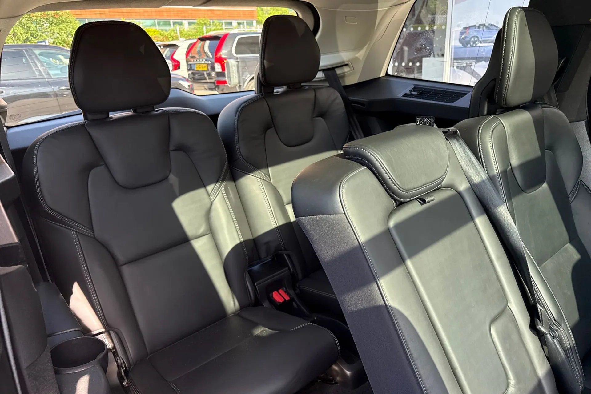 Volvo XC90 thumbnail image number 7