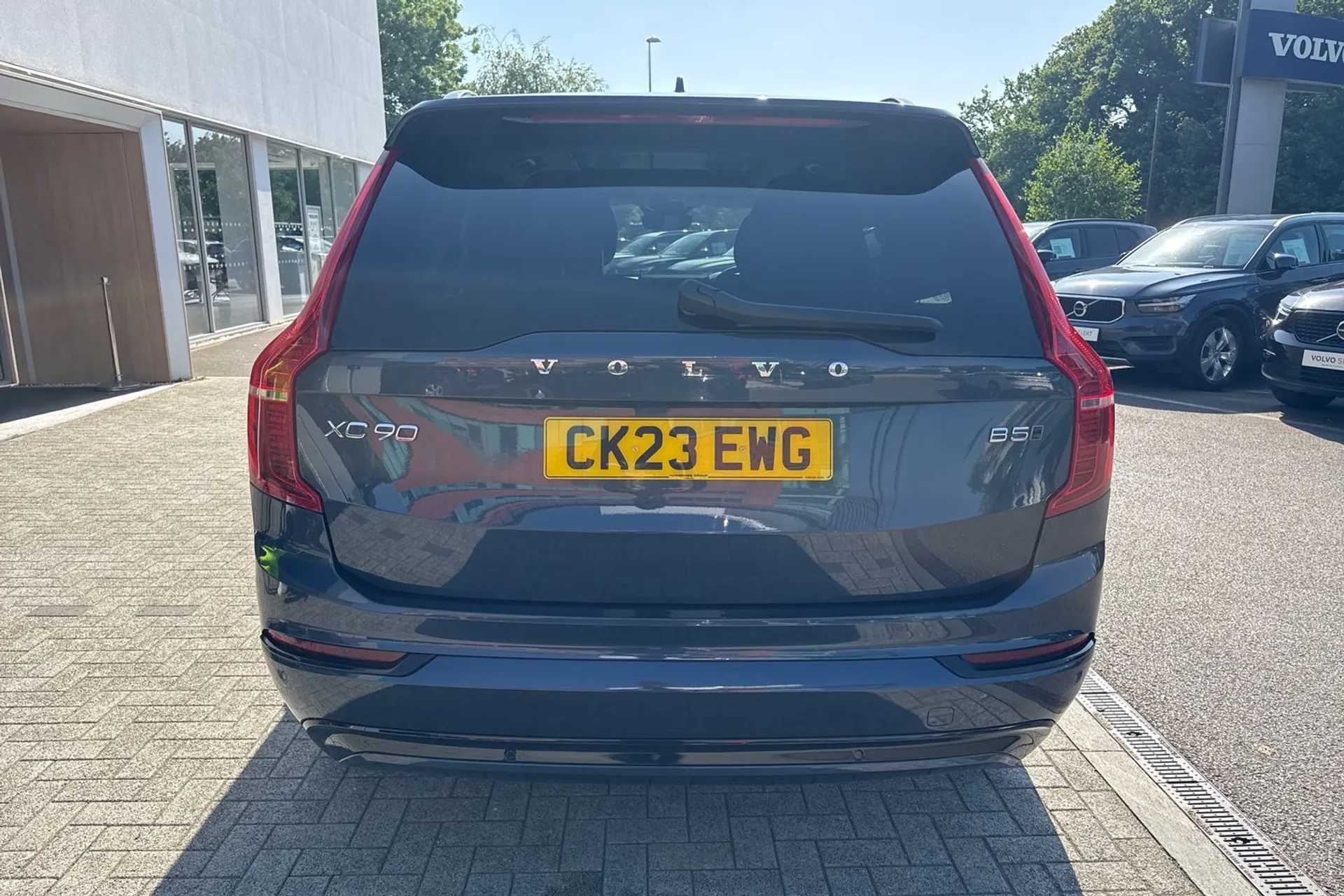 Volvo XC90 thumbnail image number 10