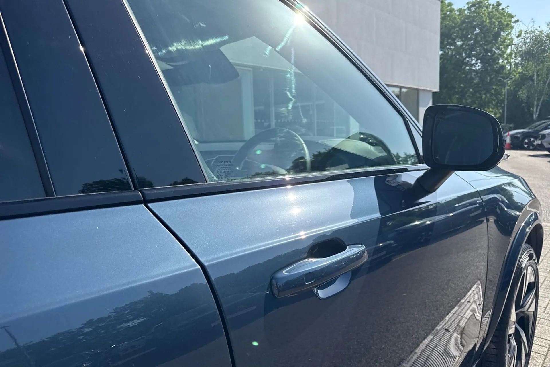 Volvo XC90 thumbnail image number 18