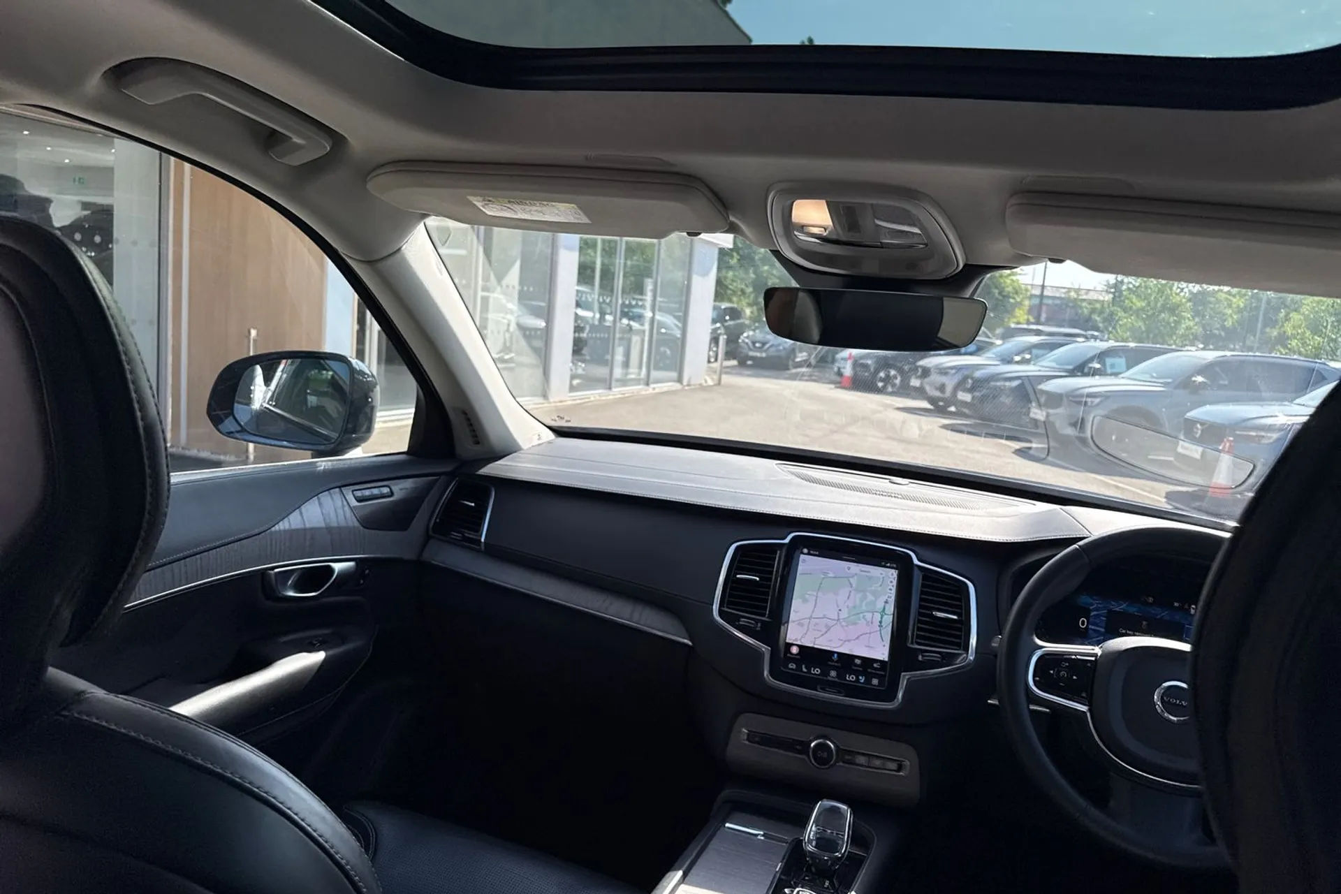 Volvo XC90 thumbnail image number 33