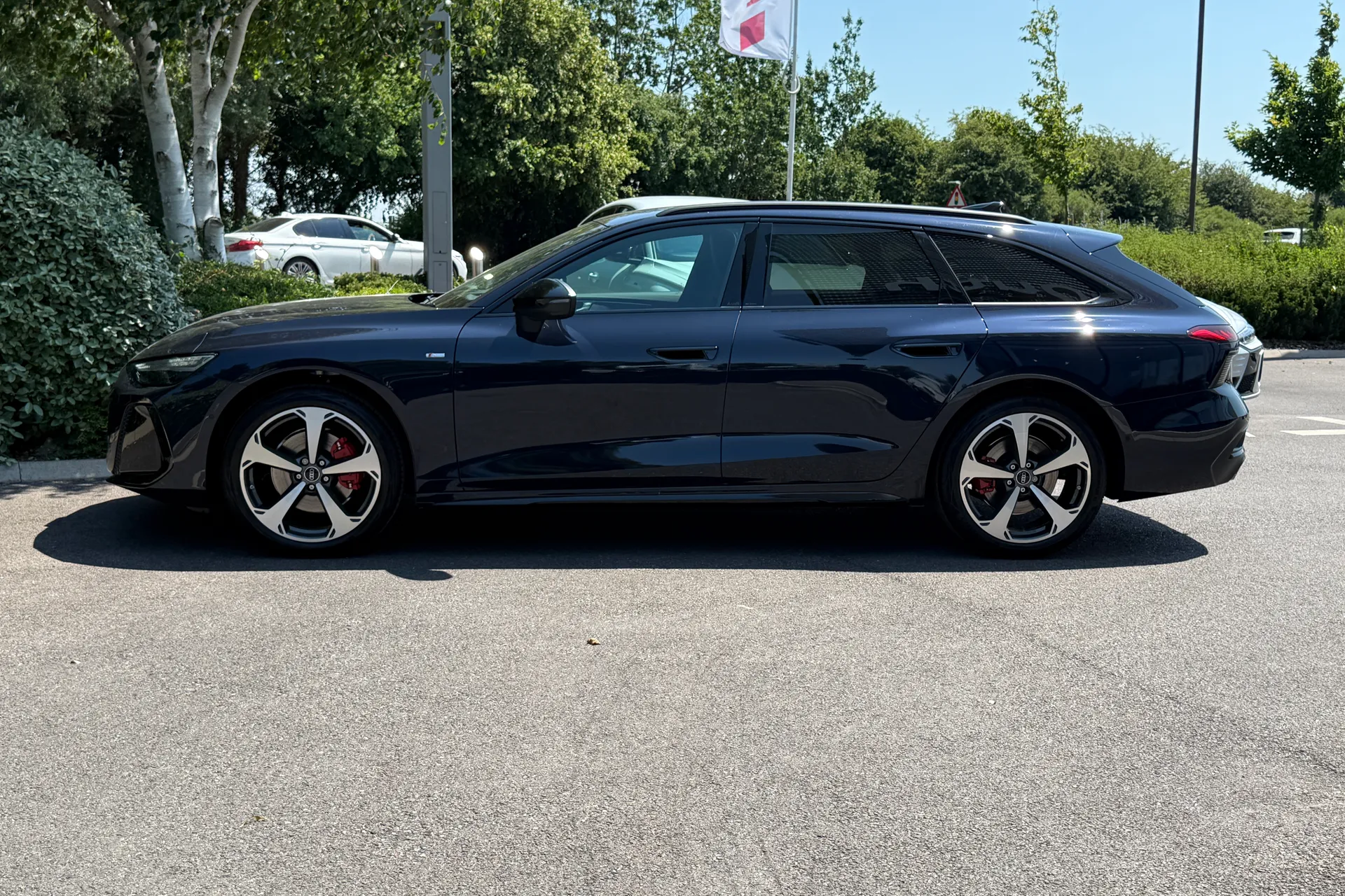 Audi A6 Avant thumbnail image number 52
