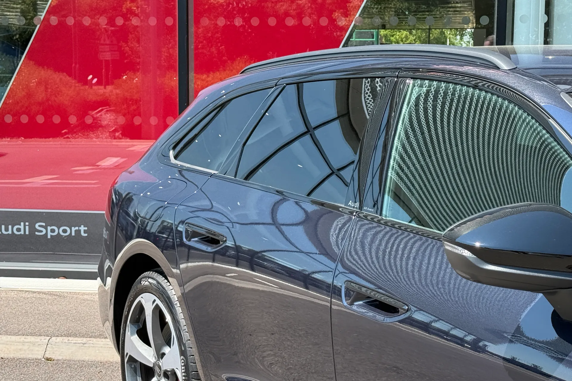 Audi A6 Avant thumbnail image number 5