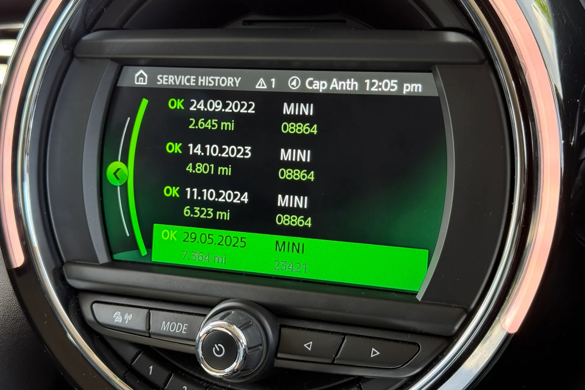 MINI HATCHBACK thumbnail image number 8