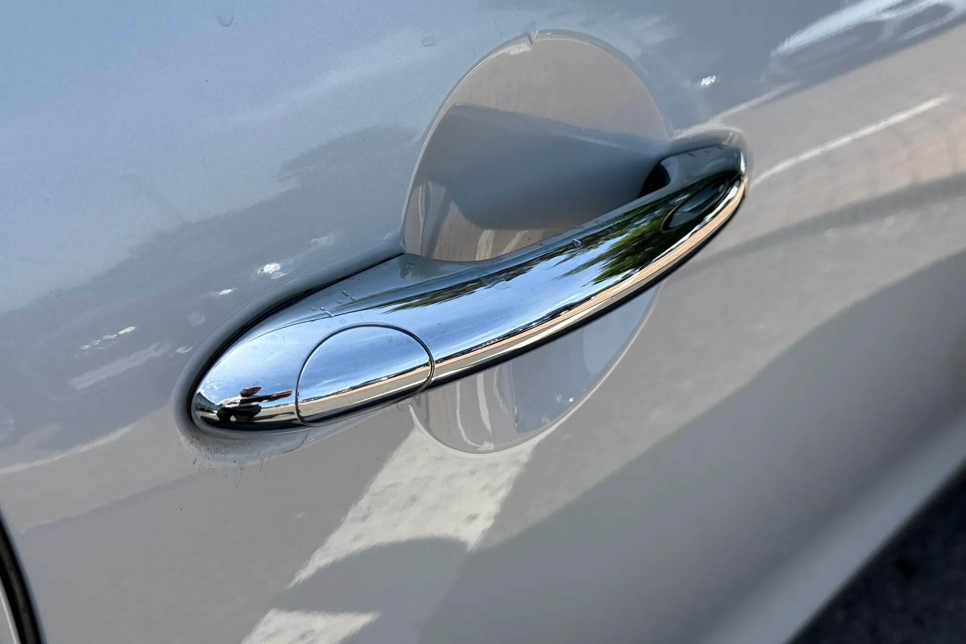 MINI HATCHBACK thumbnail image number 11