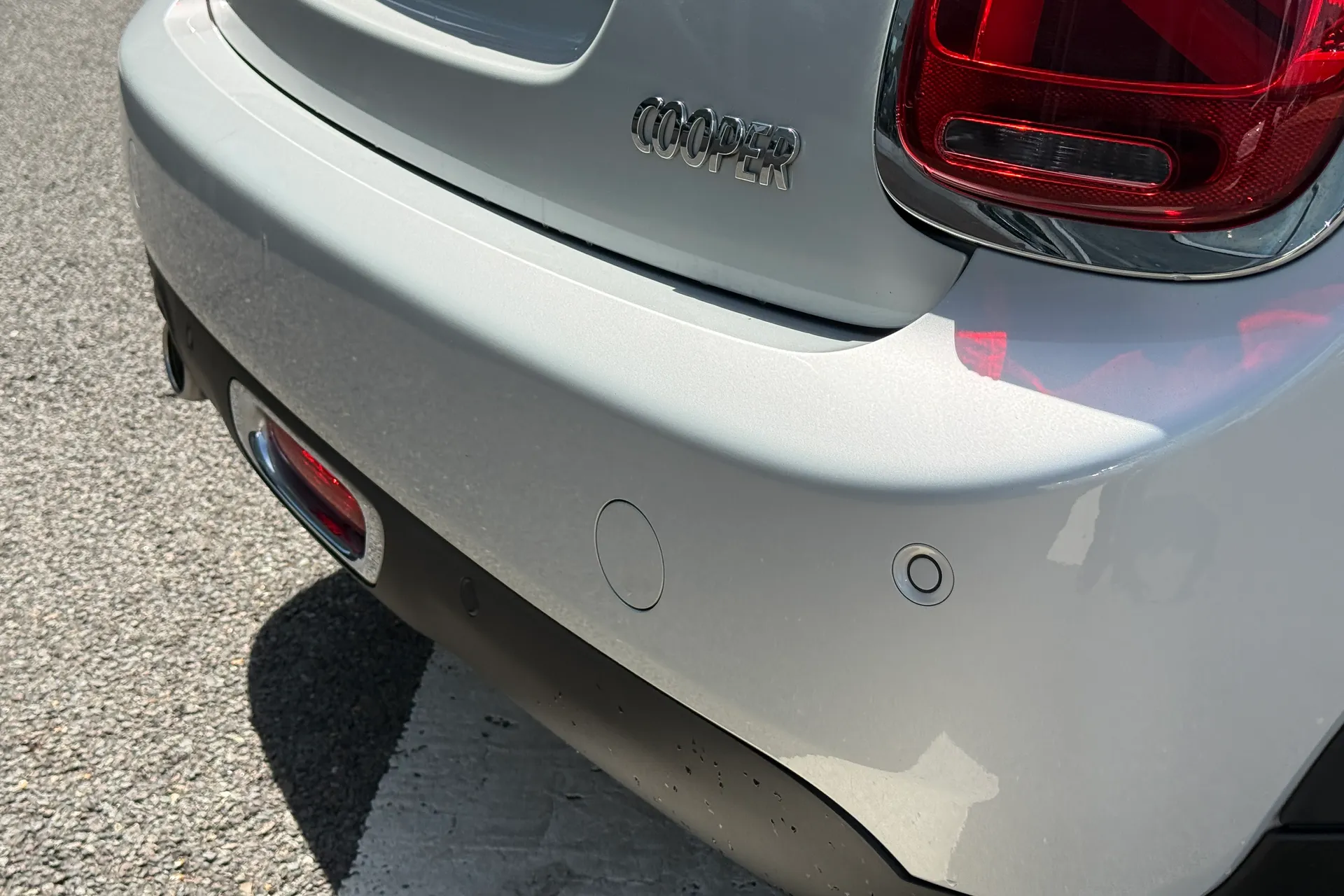 MINI HATCHBACK thumbnail image number 34