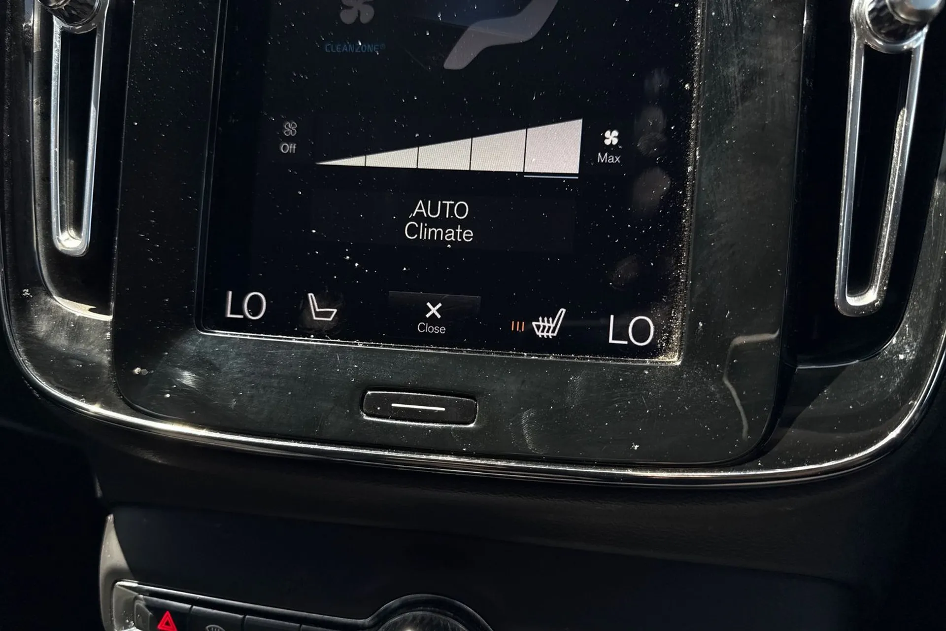 Volvo XC40 thumbnail image number 39
