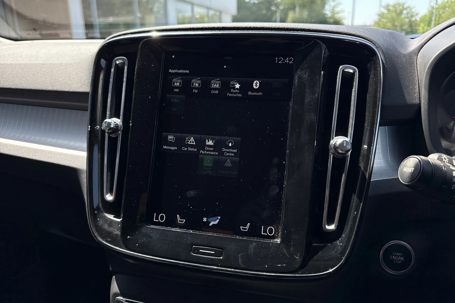 Volvo XC40 thumbnail image number 40
