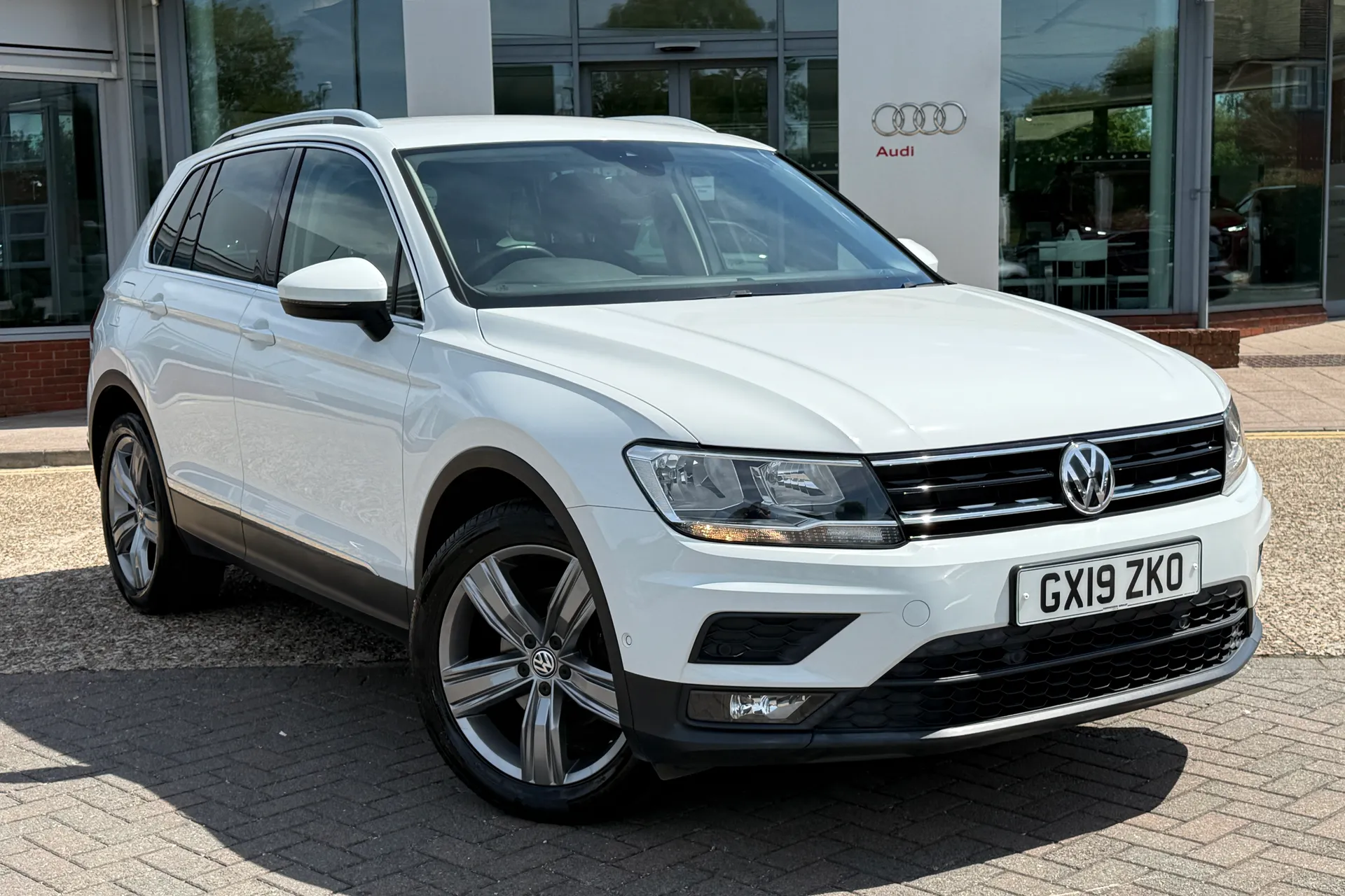 VOLKSWAGEN TIGUAN thumbnail image number 18