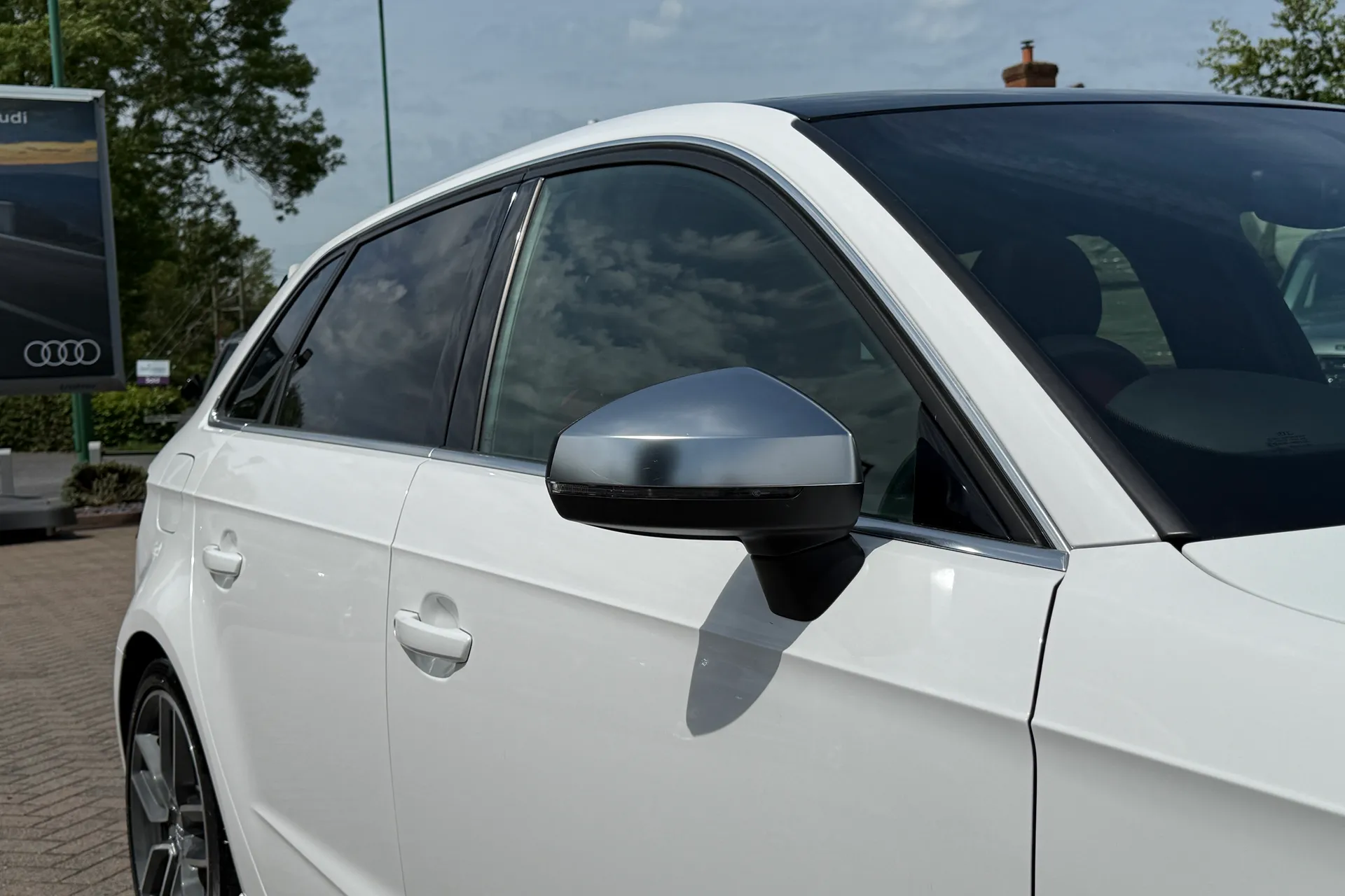Audi A3 thumbnail image number 48