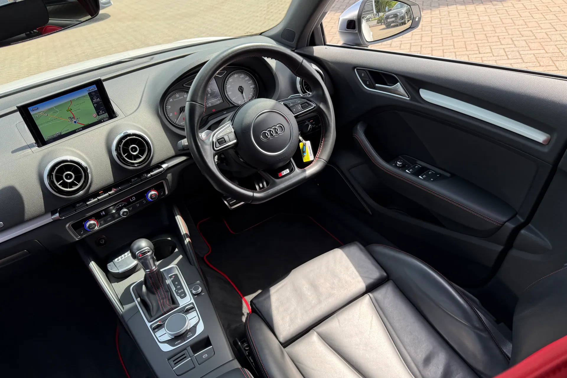 Audi A3 thumbnail image number 43