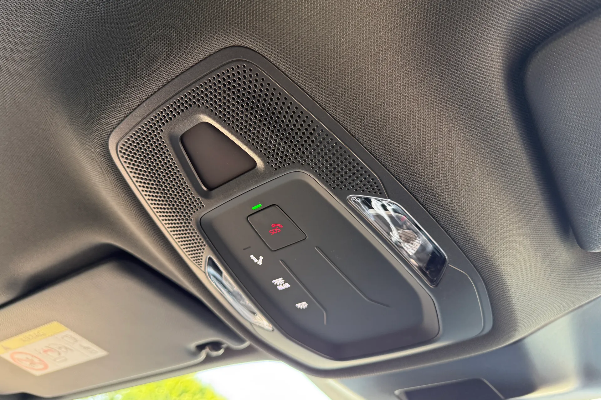 Audi A6 thumbnail image number 28
