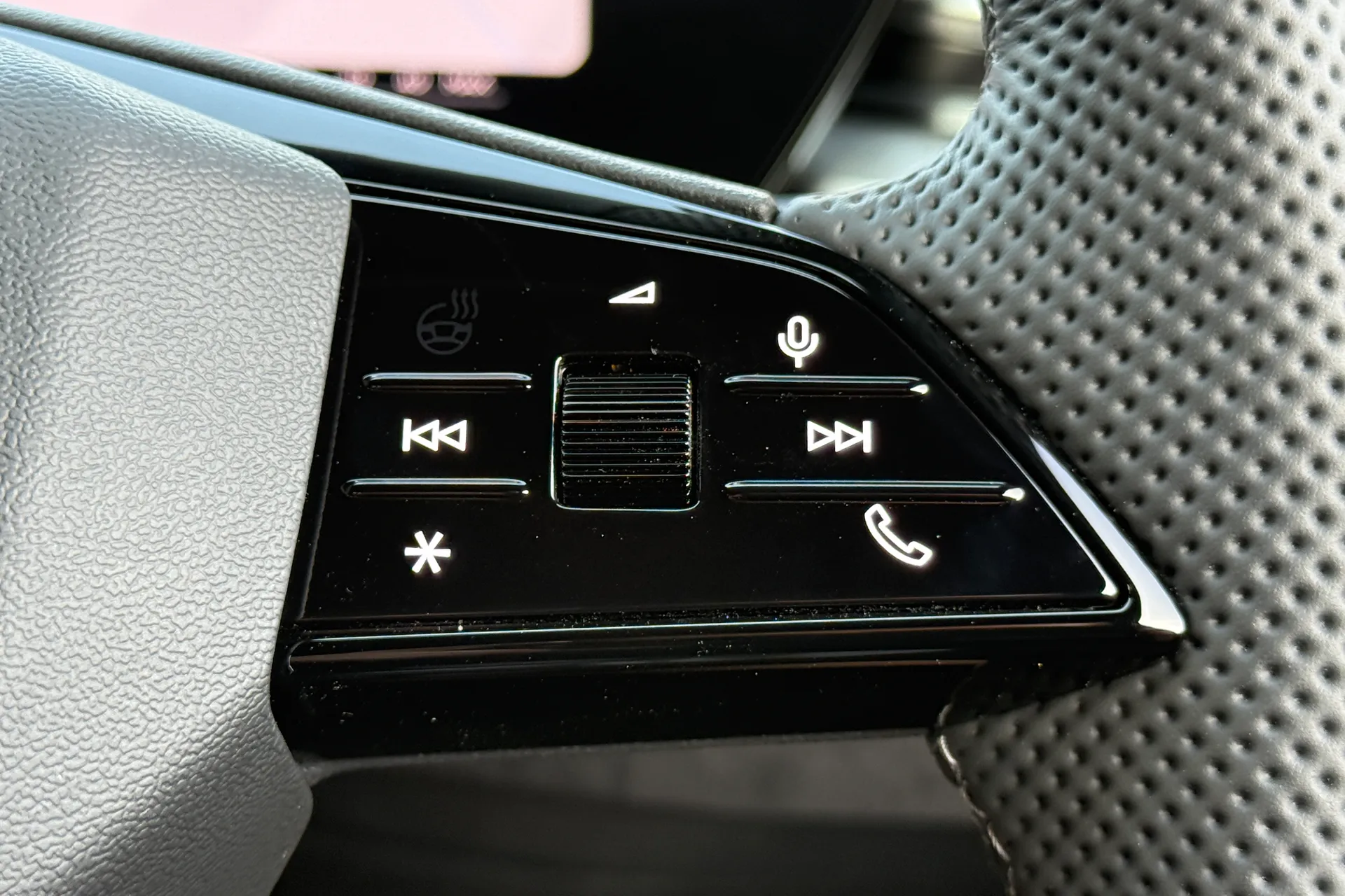 Audi A6 thumbnail image number 30