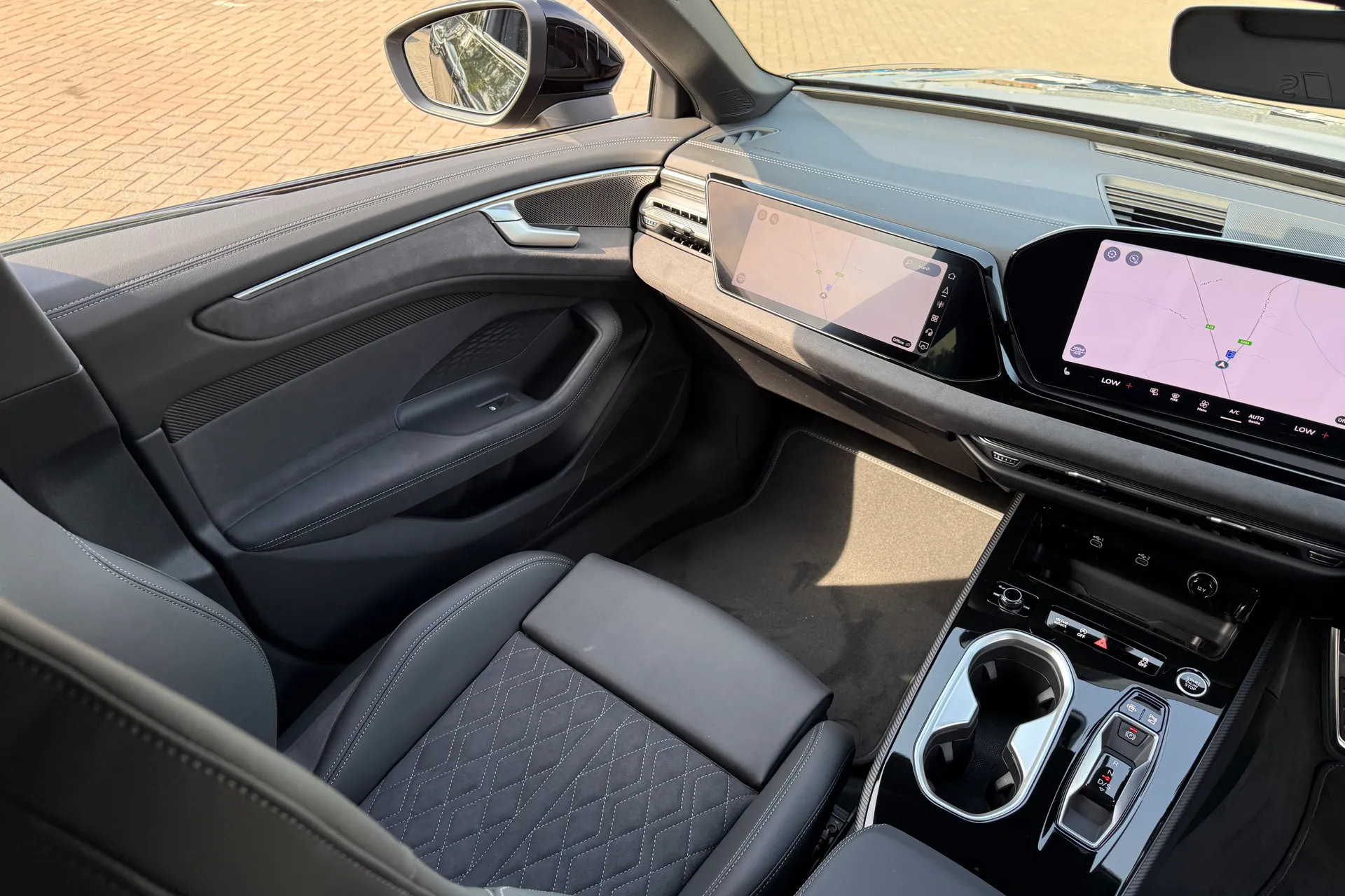Audi A6 thumbnail image number 48