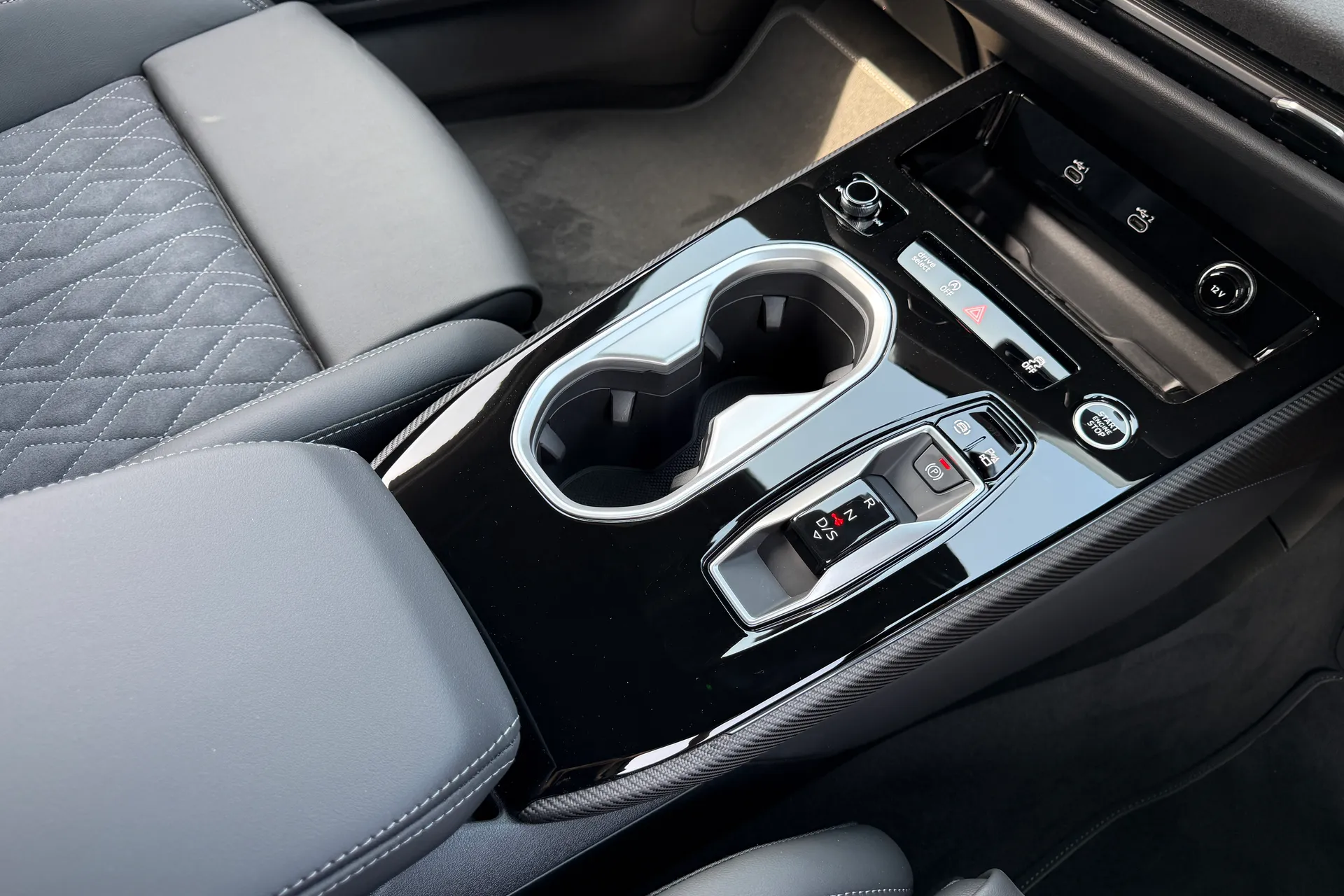 Audi A6 thumbnail image number 49