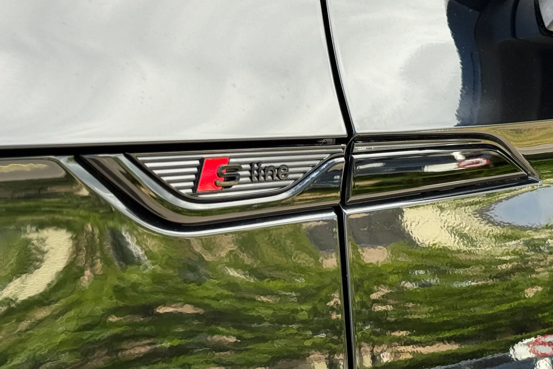 Audi A5 thumbnail image number 46