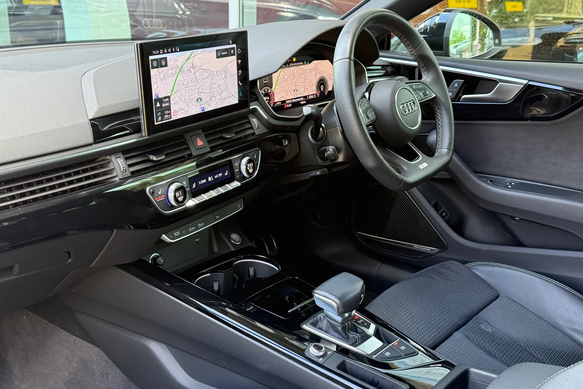 Audi A5 thumbnail image number 42
