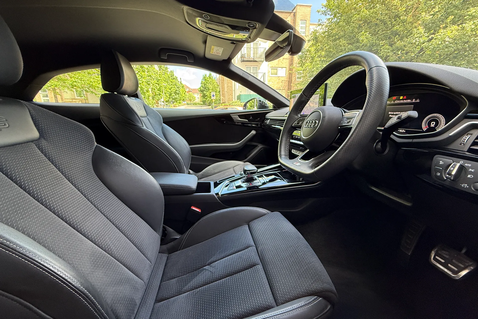 Audi A5 thumbnail image number 33