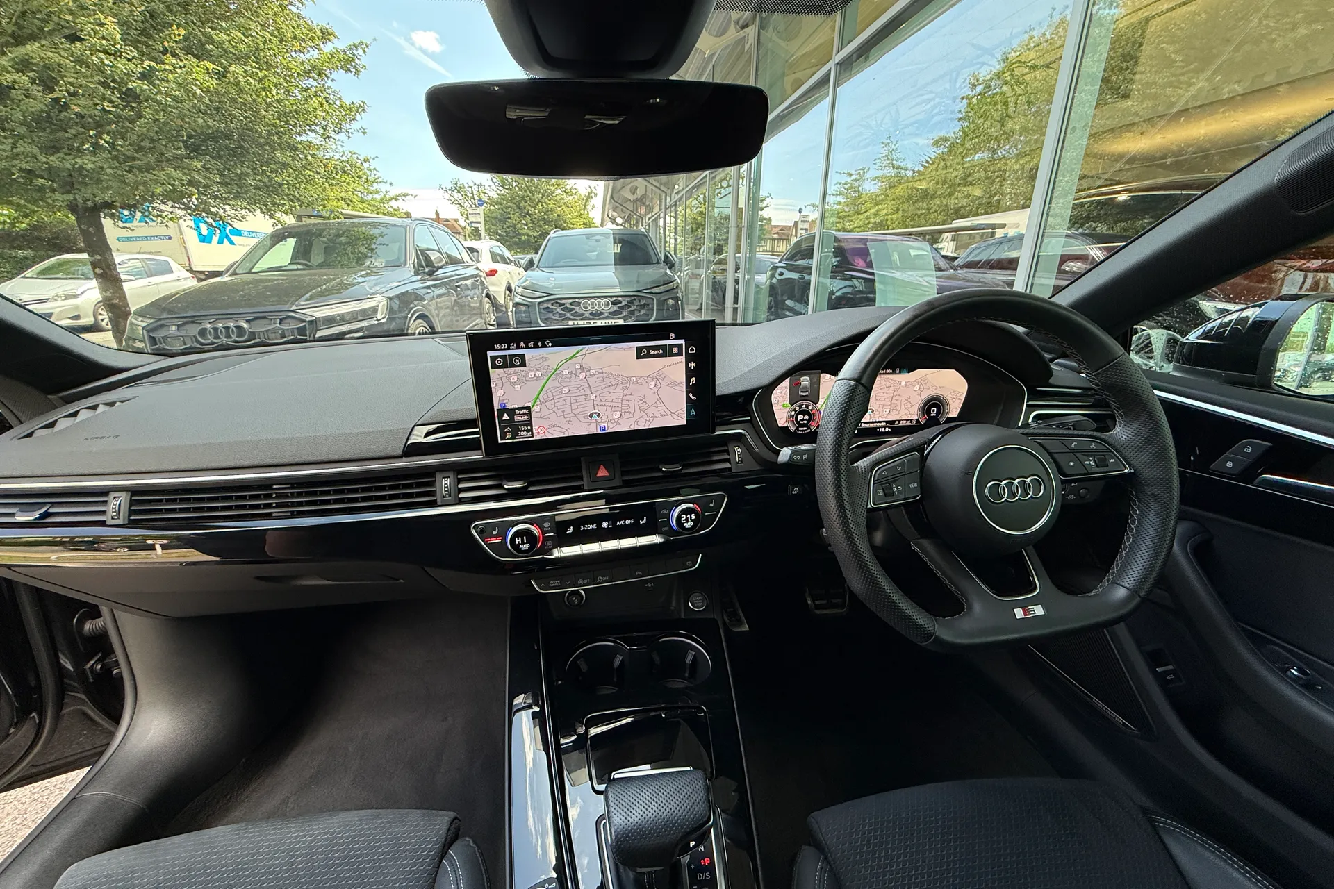 Audi A5 thumbnail image number 3