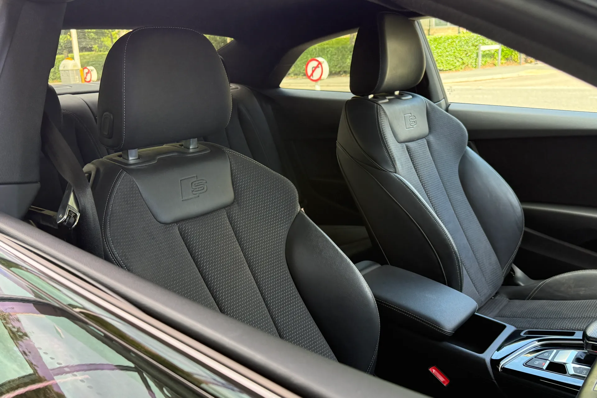 Audi A5 thumbnail image number 35