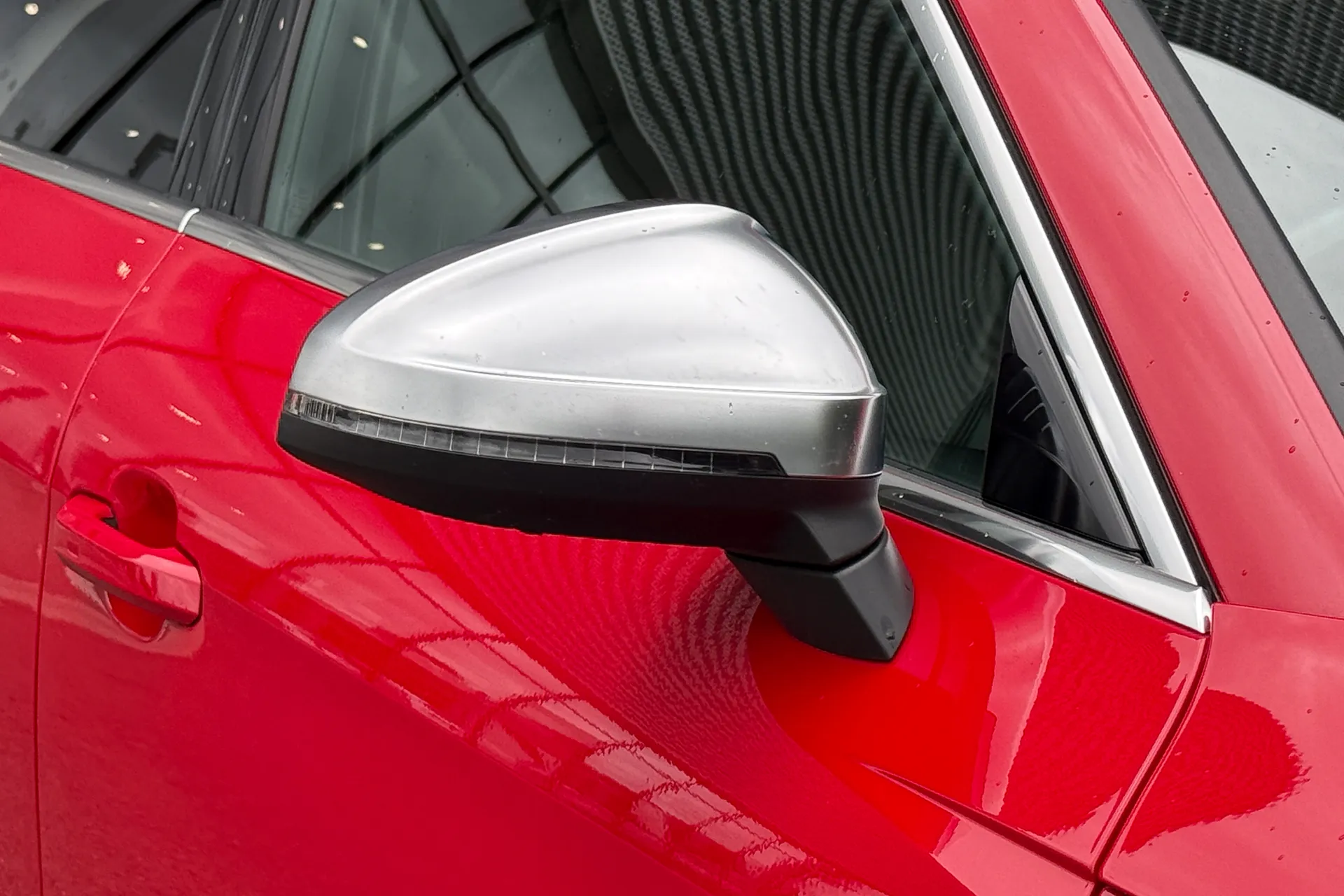 Audi A4 thumbnail image number 9