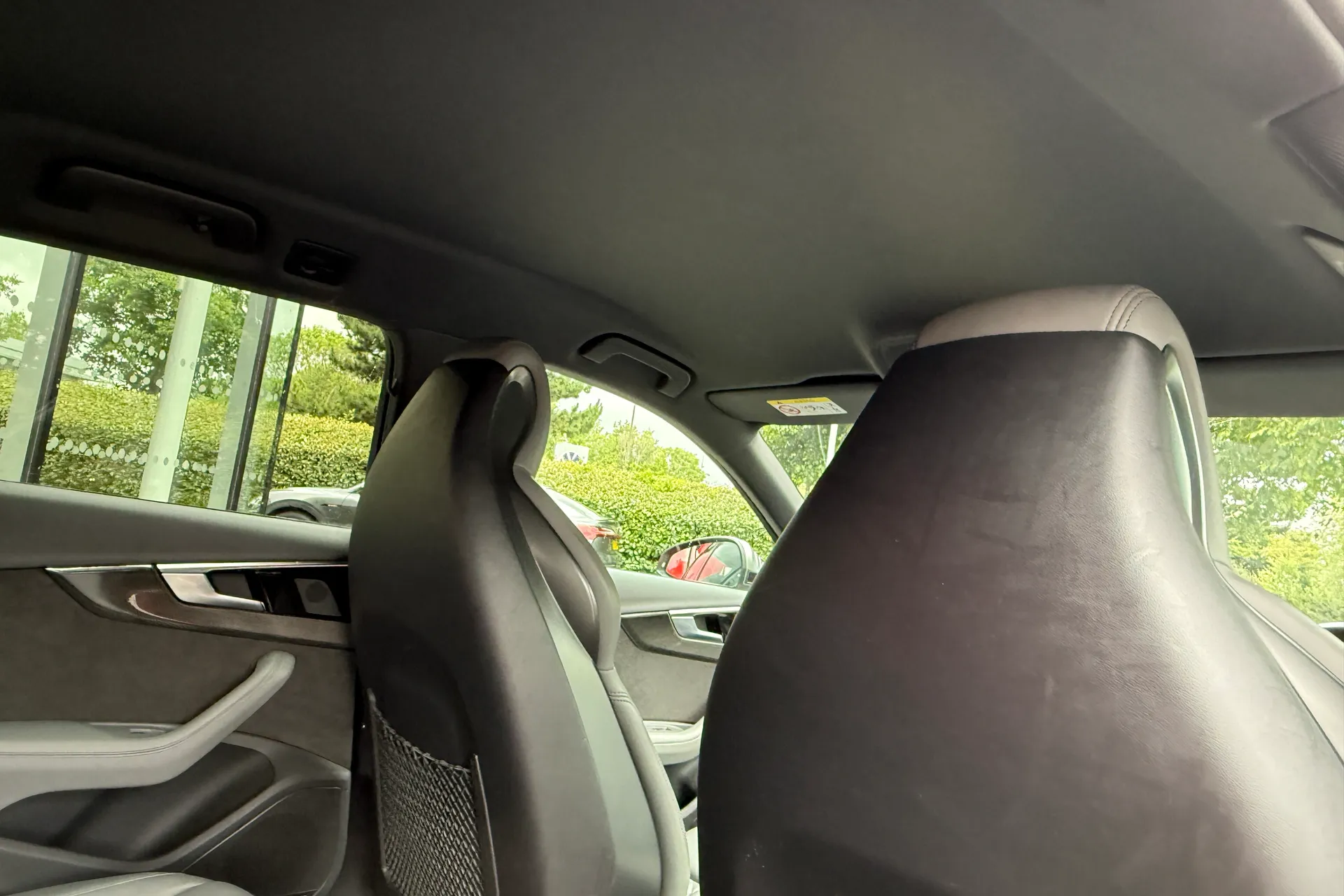 Audi A4 thumbnail image number 46