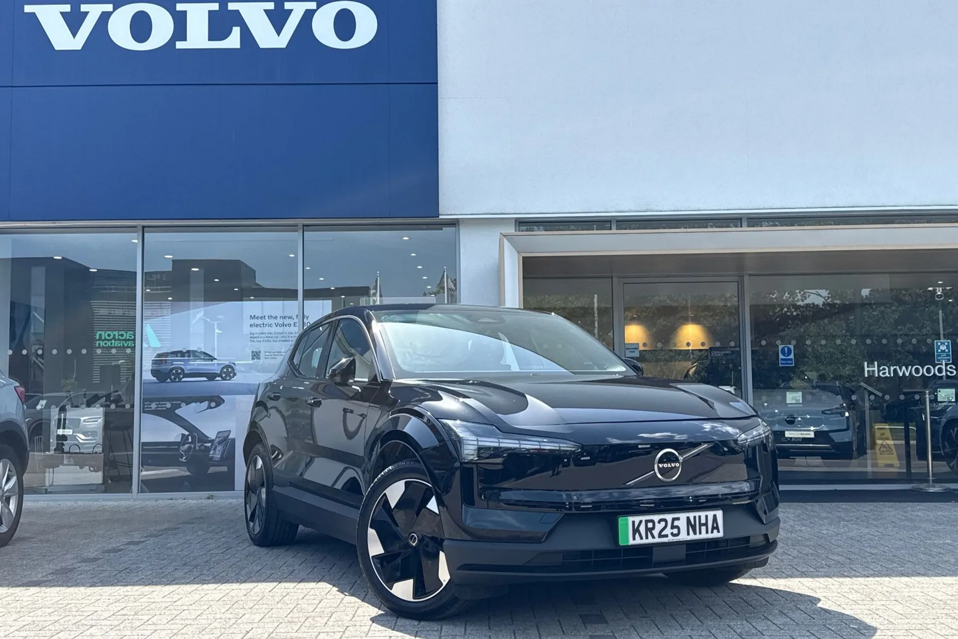 Volvo EX30 focused image