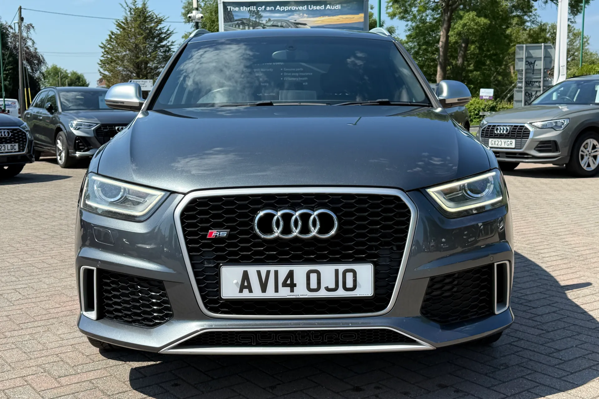 Audi RS Q3 thumbnail image number 23